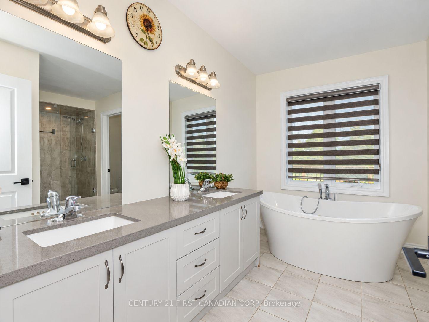 Photo 37 of 36 Seaton Crescent, Tillsonburg — HOMEH