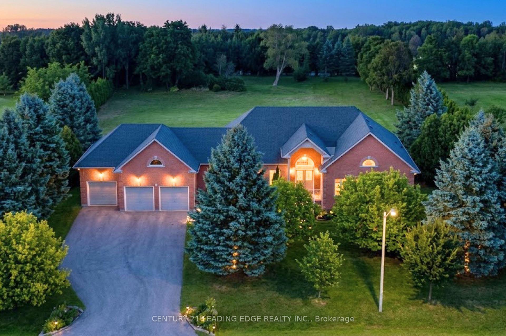 Photo 2 of 24 George Pipher Lane, Whitchurch-Stouffville, Ballantrae — HOMEH