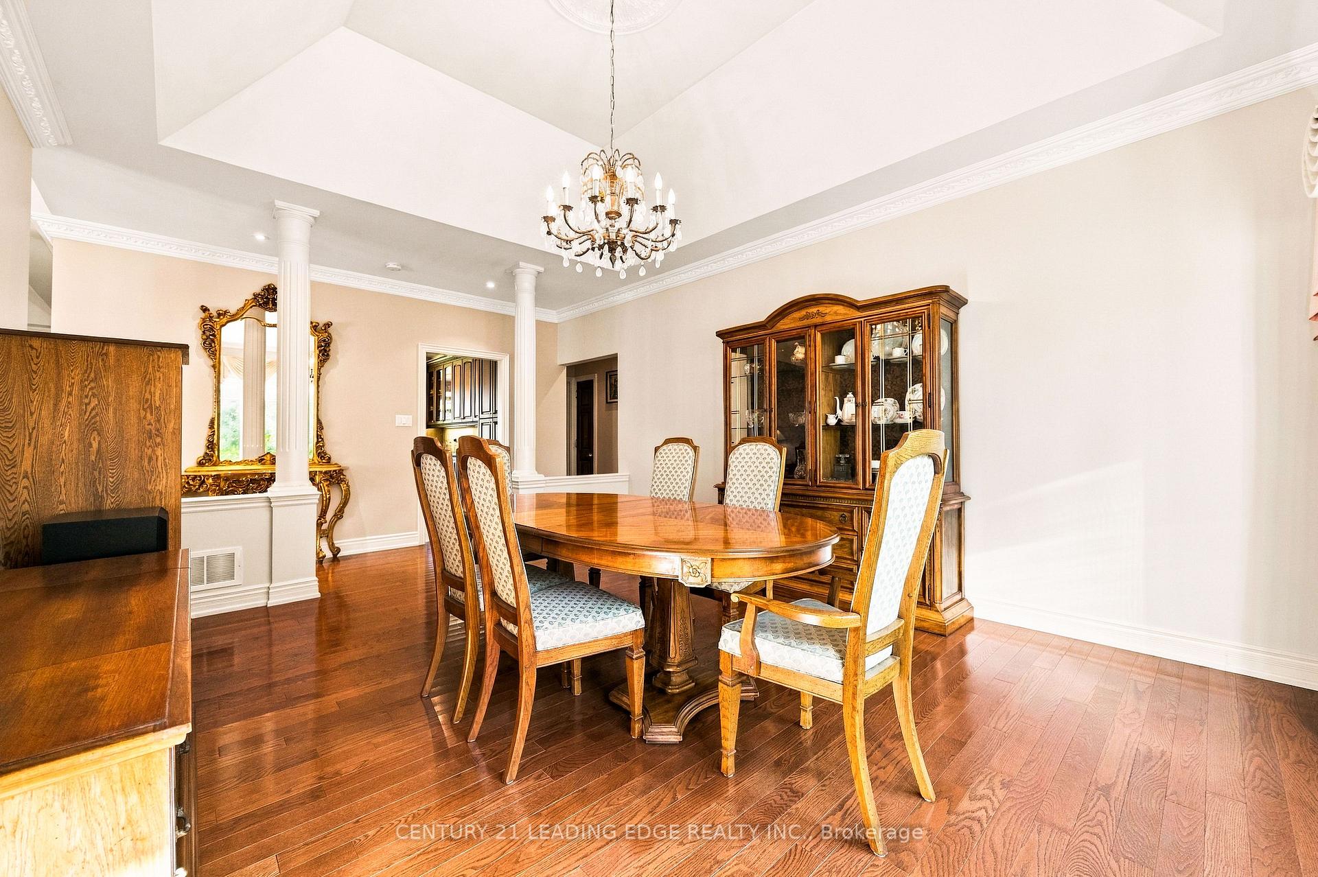 Photo 10 of 24 George Pipher Lane, Whitchurch-Stouffville, Ballantrae — HOMEH