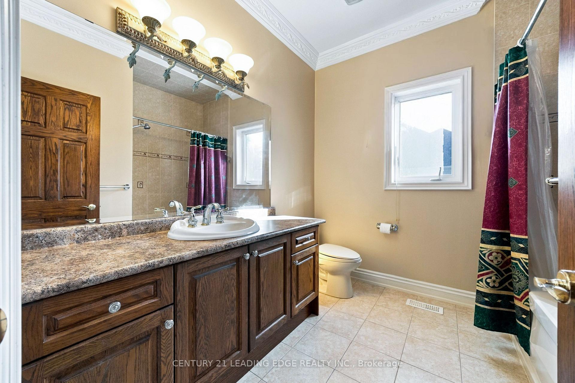 Photo 21 of 24 George Pipher Lane, Whitchurch-Stouffville, Ballantrae — HOMEH