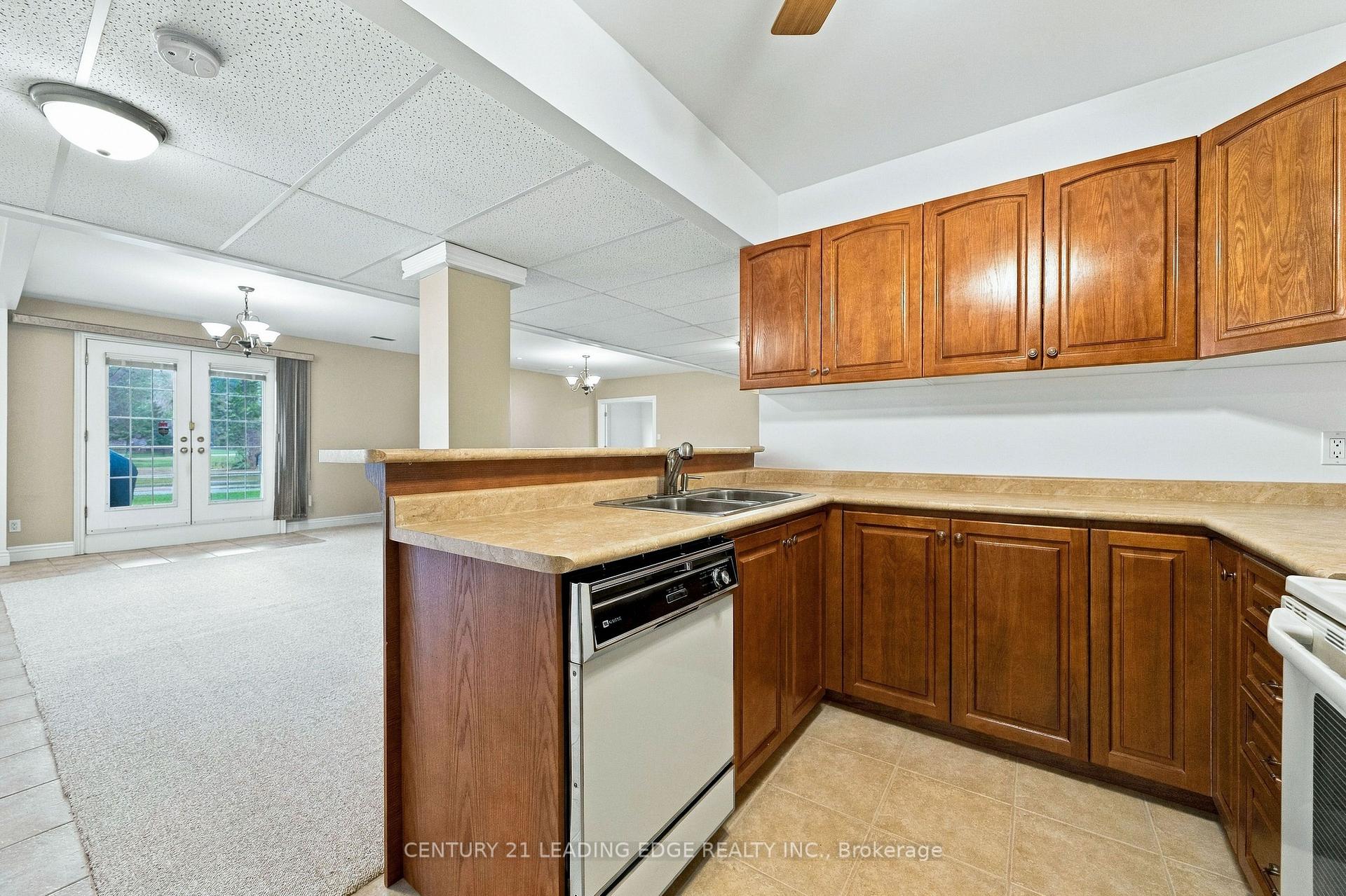 Photo 27 of 24 George Pipher Lane, Whitchurch-Stouffville, Ballantrae — HOMEH