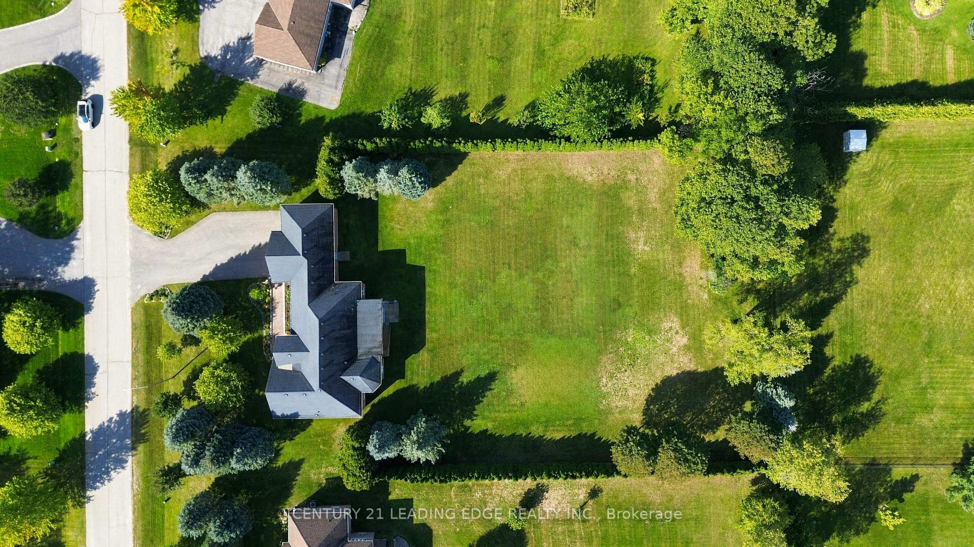 Photo 42 of 24 George Pipher Lane, Whitchurch-Stouffville, Ballantrae — HOMEH