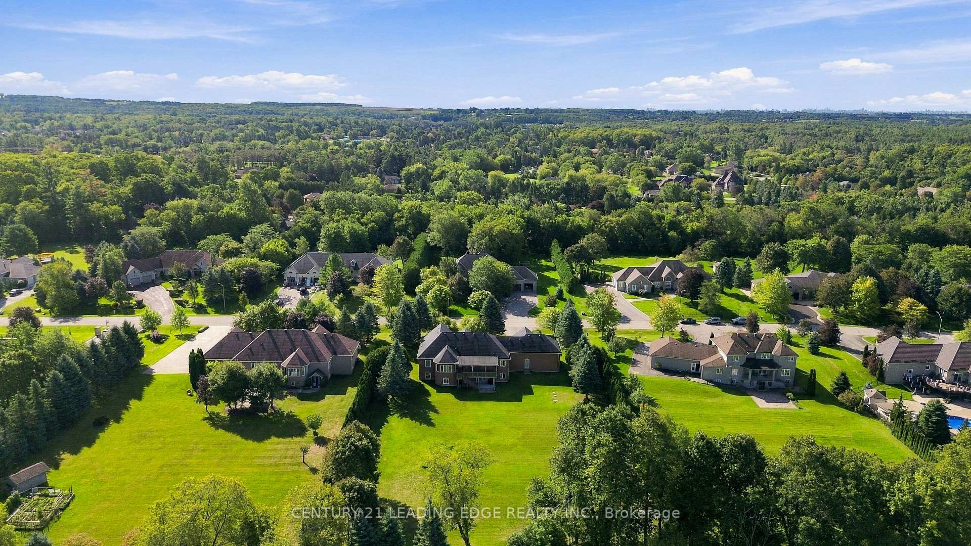 Photo 43 of 24 George Pipher Lane, Whitchurch-Stouffville, Ballantrae — HOMEH