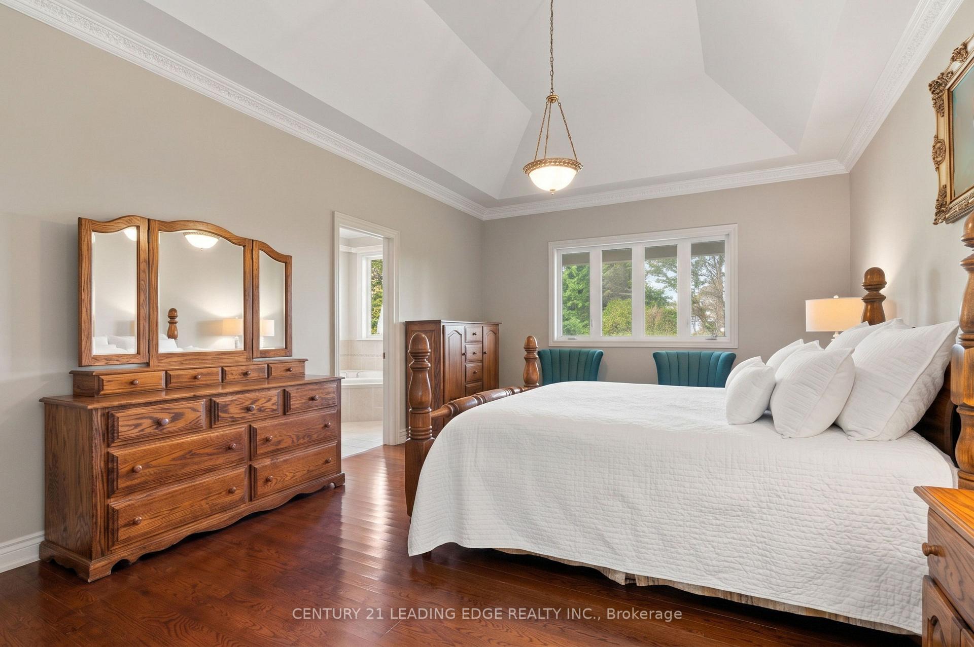 Photo 17 of 24 George Pipher Lane, Whitchurch-Stouffville, Ballantrae — HOMEH