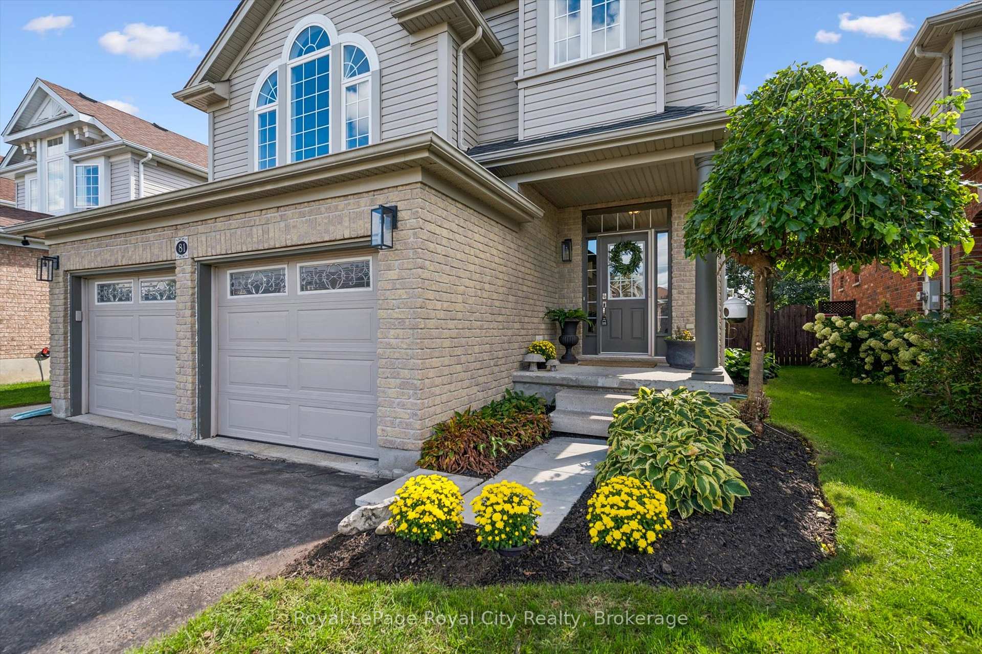 Photo 2 of 81 Teal Drive, Guelph, Kortright Hills — HOMEH