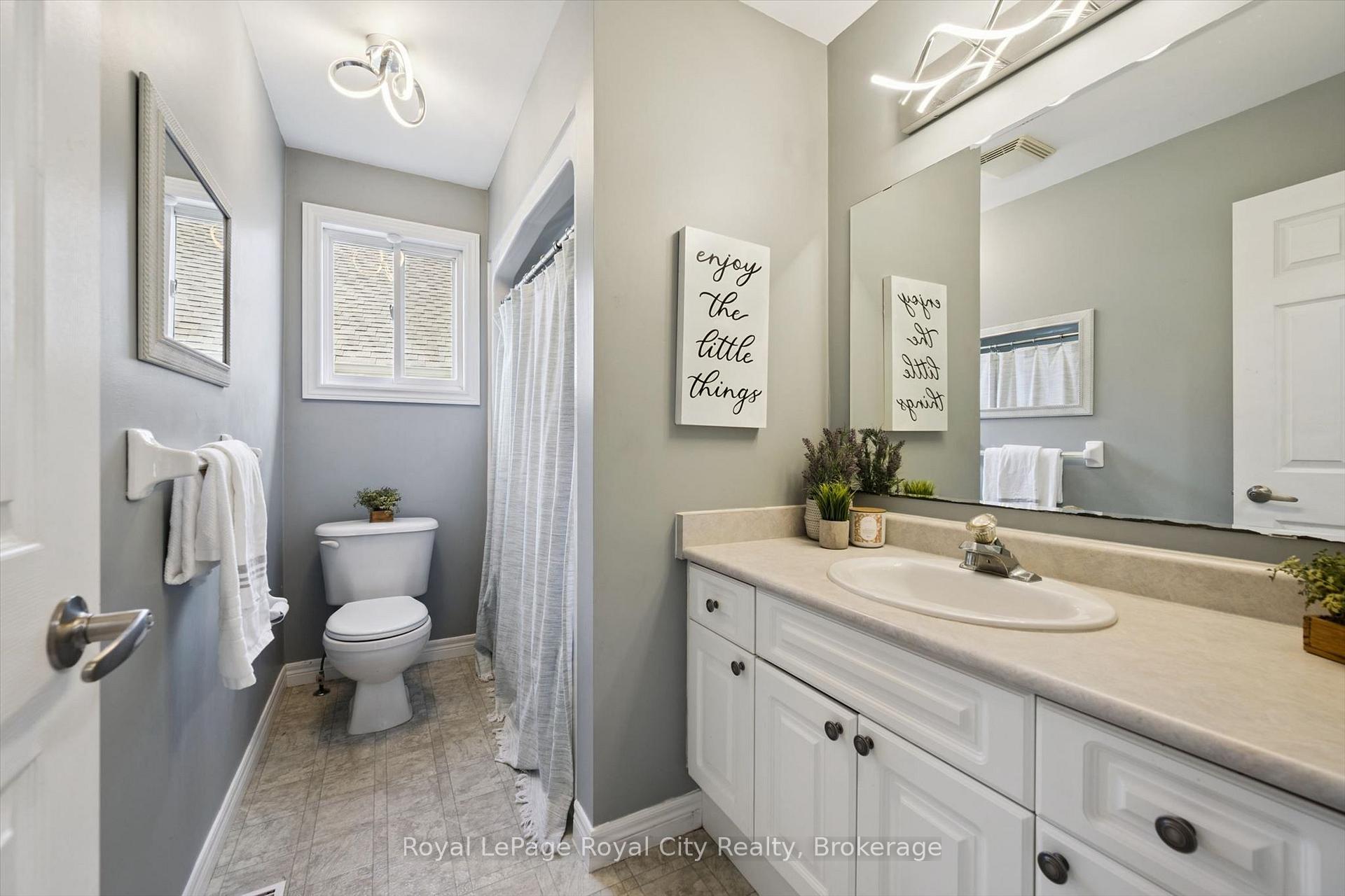 Photo 24 of 81 Teal Drive, Guelph, Kortright Hills — HOMEH
