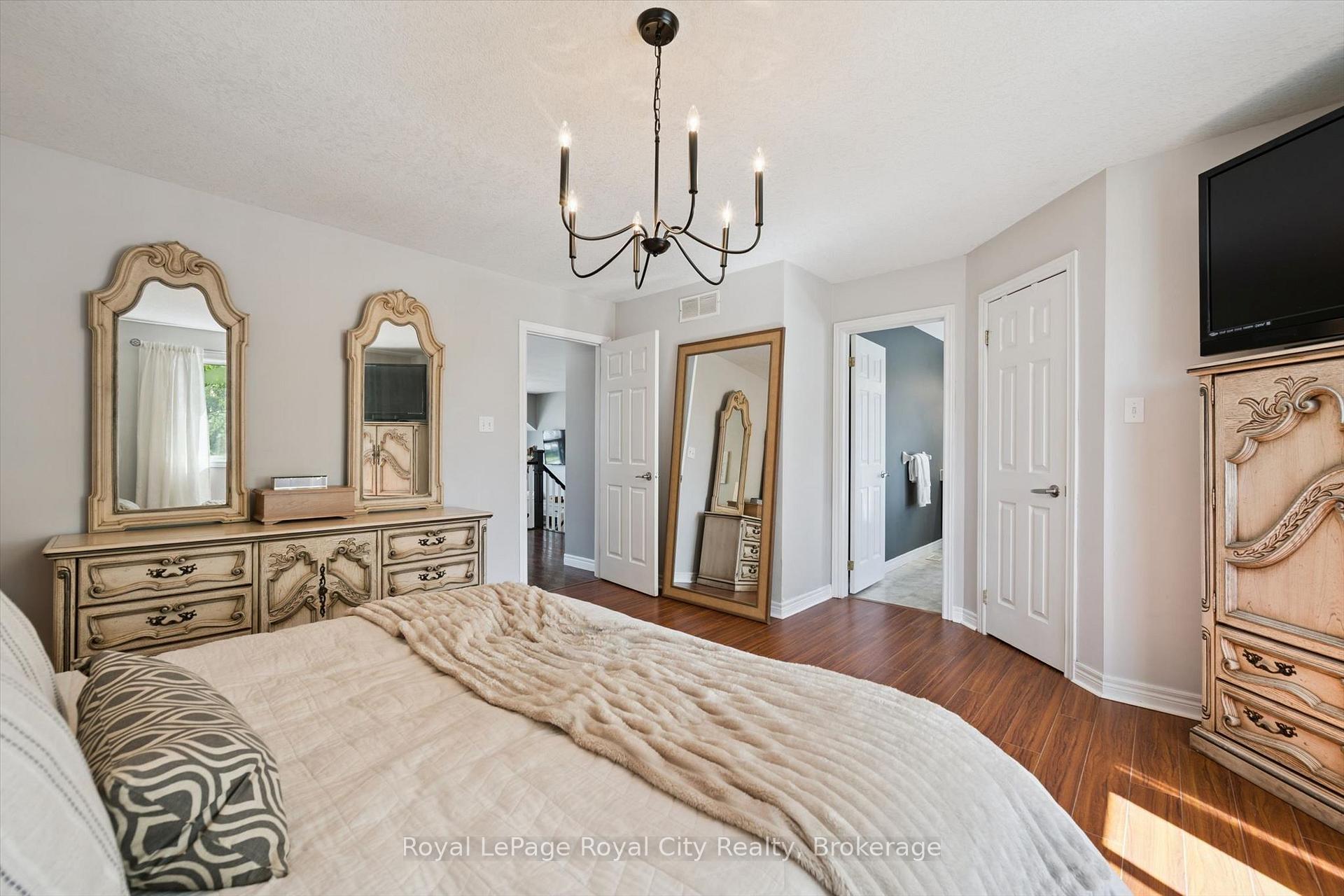 Photo 26 of 81 Teal Drive, Guelph, Kortright Hills — HOMEH