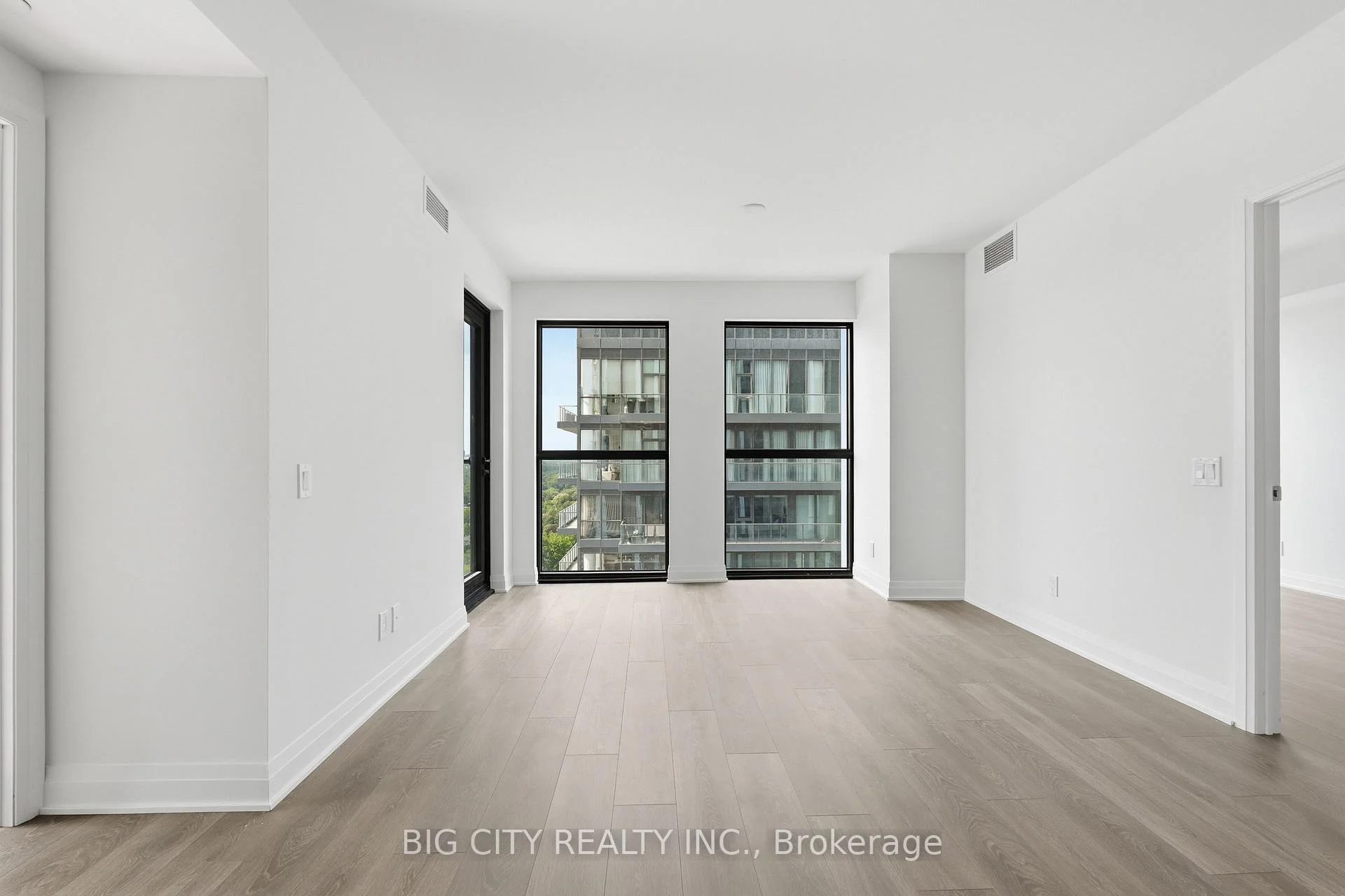 Photo 20 of Unit 2104, 25 Frederick Todd Way, Toronto, Thorncliffe Park — HOMEH