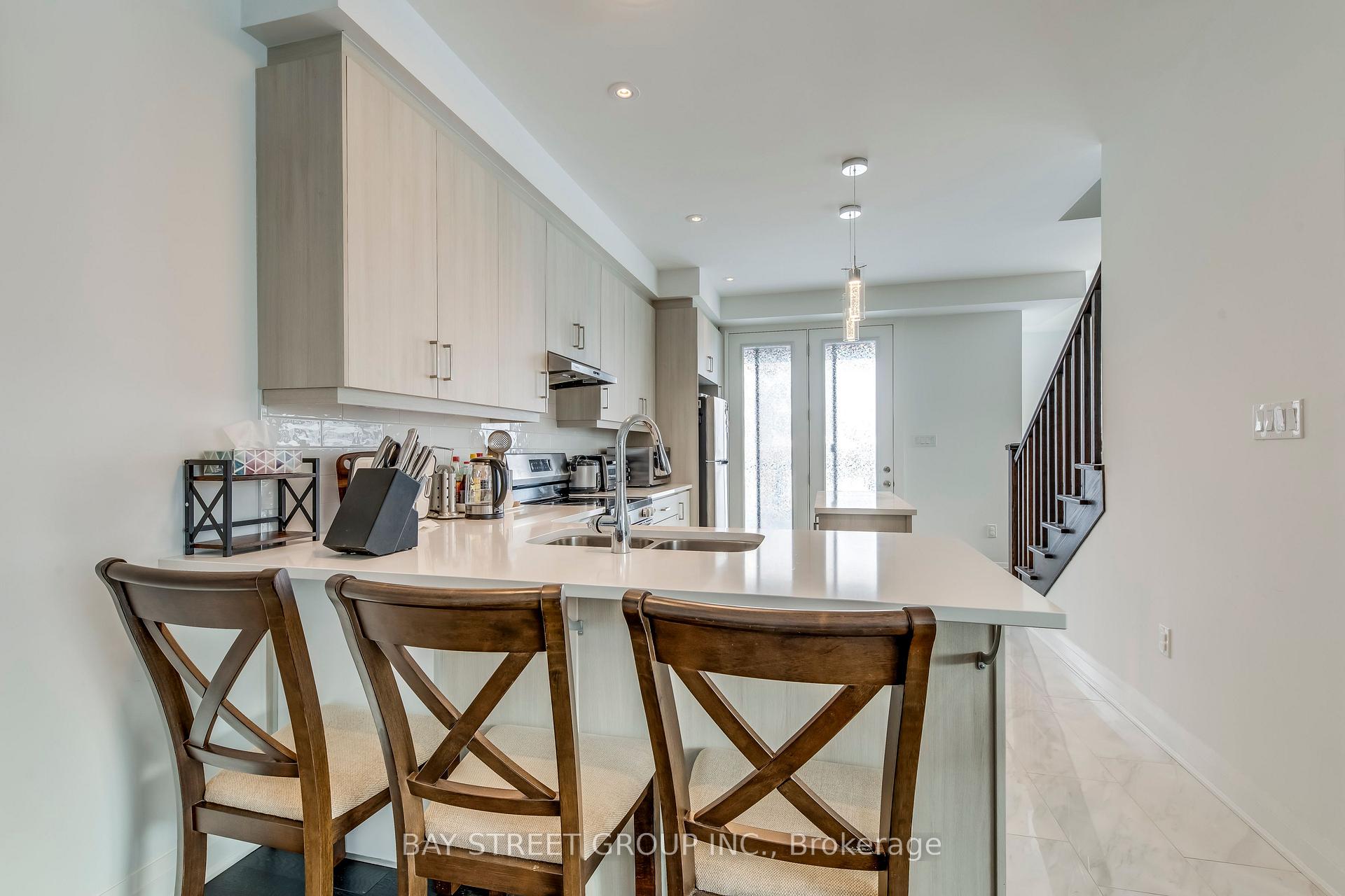 Photo 20 of 3049 Merrick Road, Oakville, Joshua Meadows — HOMEH