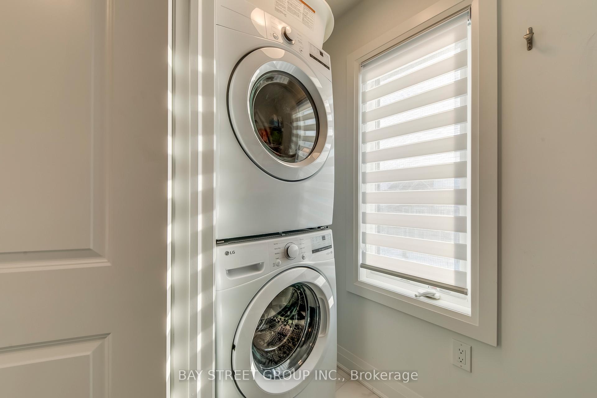 Photo 44 of 3049 Merrick Road, Oakville, Joshua Meadows — HOMEH