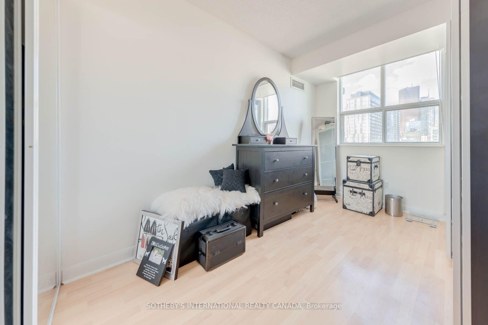 Photo 10 of Unit 1264, 313 Richmond Street E, Toronto, Moss Park — HOMEH
