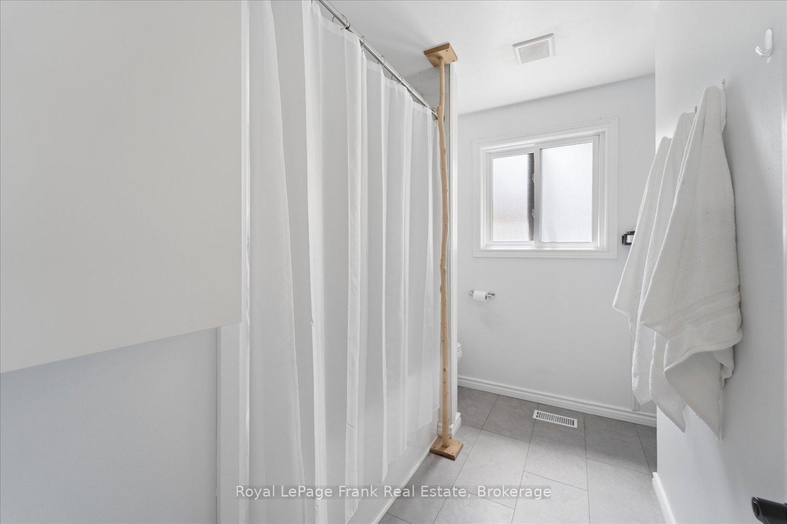 Photo 26 of 544 Maher Crescent, Cobourg — HOMEH