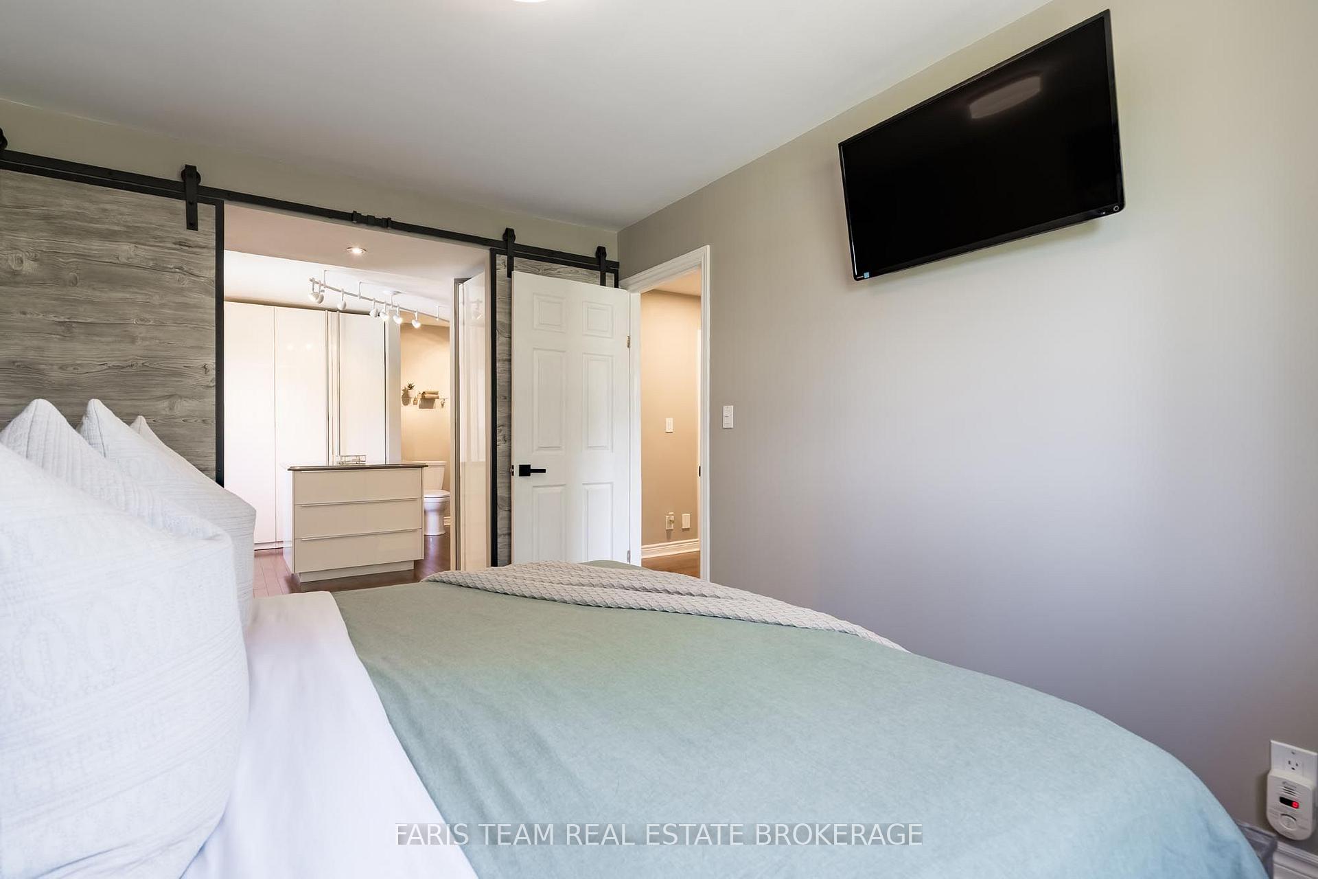 Photo 20 of 1765 Flos Road 4 W, Springwater, Rural Springwater — HOMEH