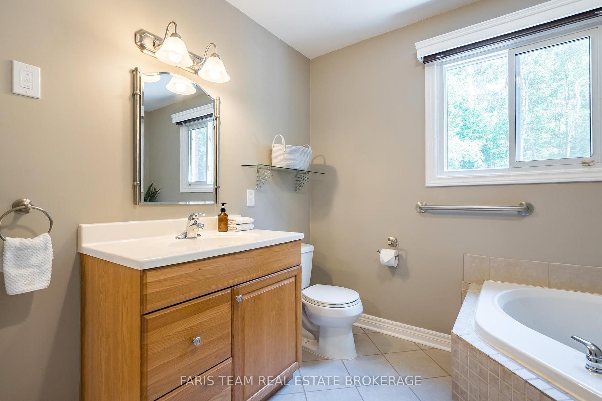 Photo 29 of 1765 Flos Road 4 W, Springwater, Rural Springwater — HOMEH