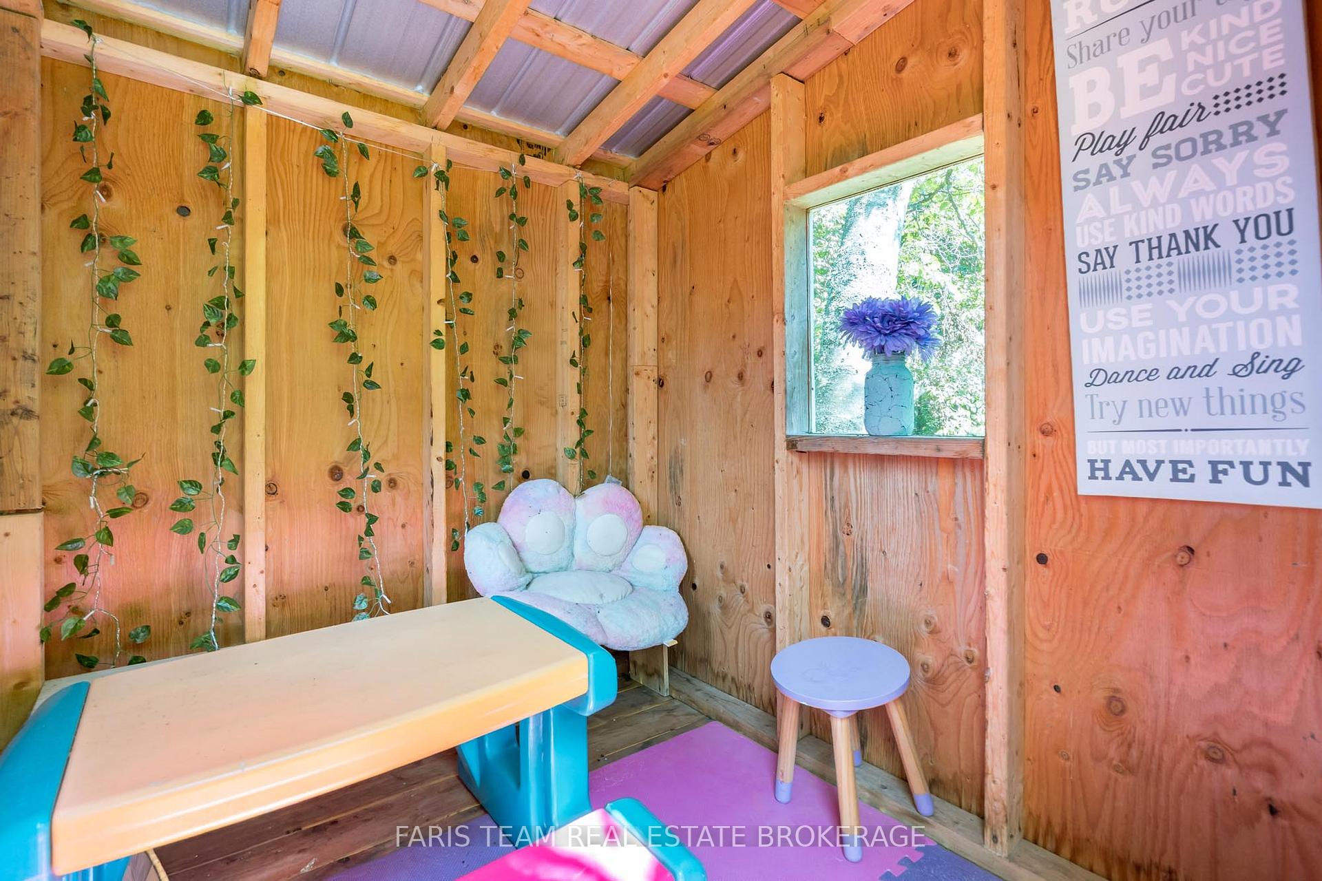 Photo 45 of 1765 Flos Road 4 W, Springwater, Rural Springwater — HOMEH