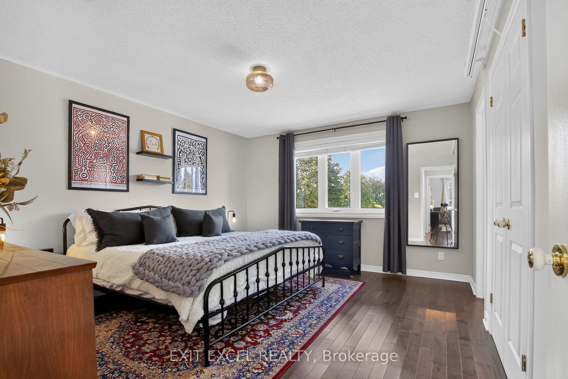 Photo 14 of 89 Forestglade Crescent, Ottawa, Hunt Club Park — HOMEH
