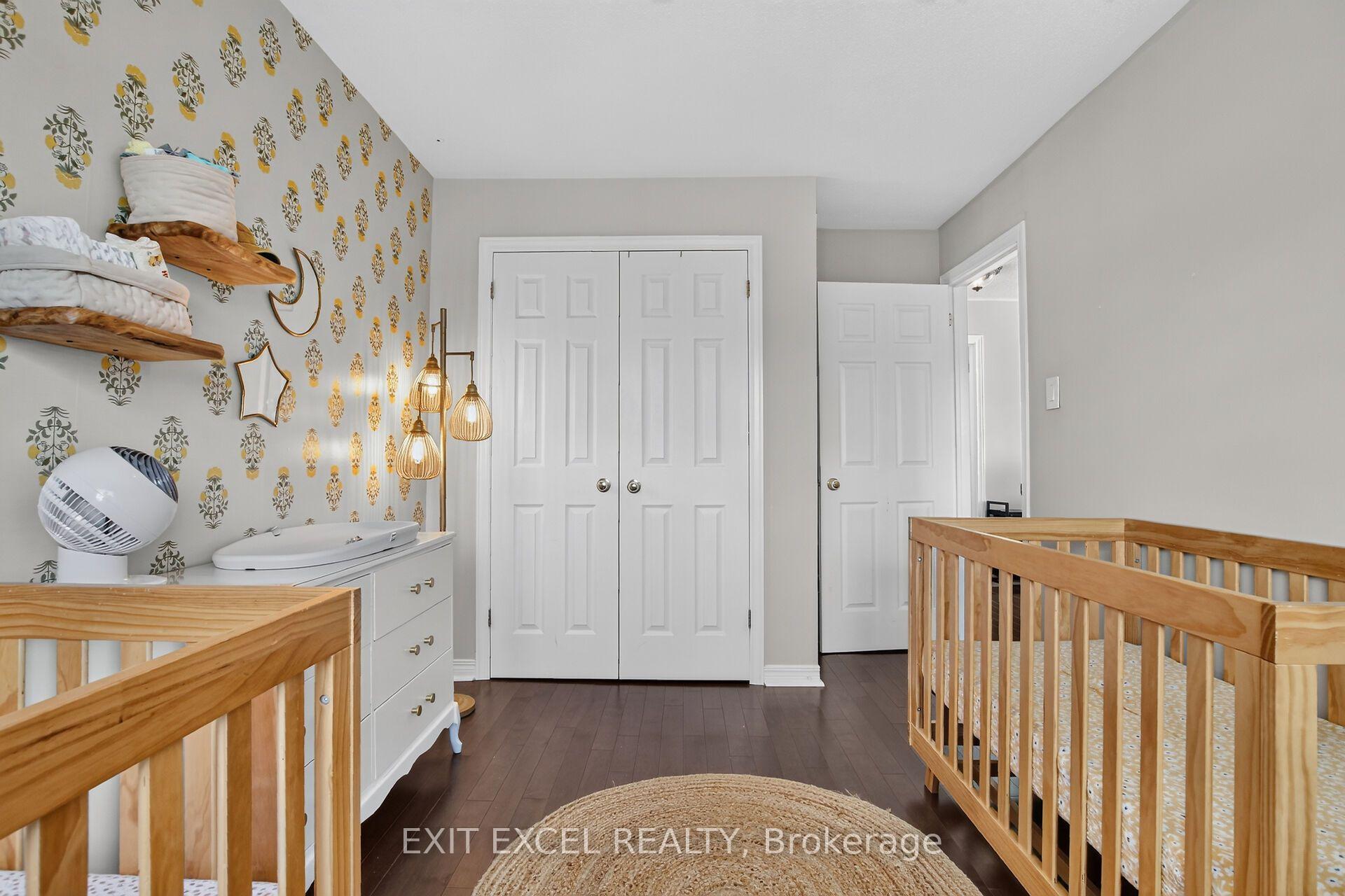 Photo 22 of 89 Forestglade Crescent, Ottawa, Hunt Club Park — HOMEH