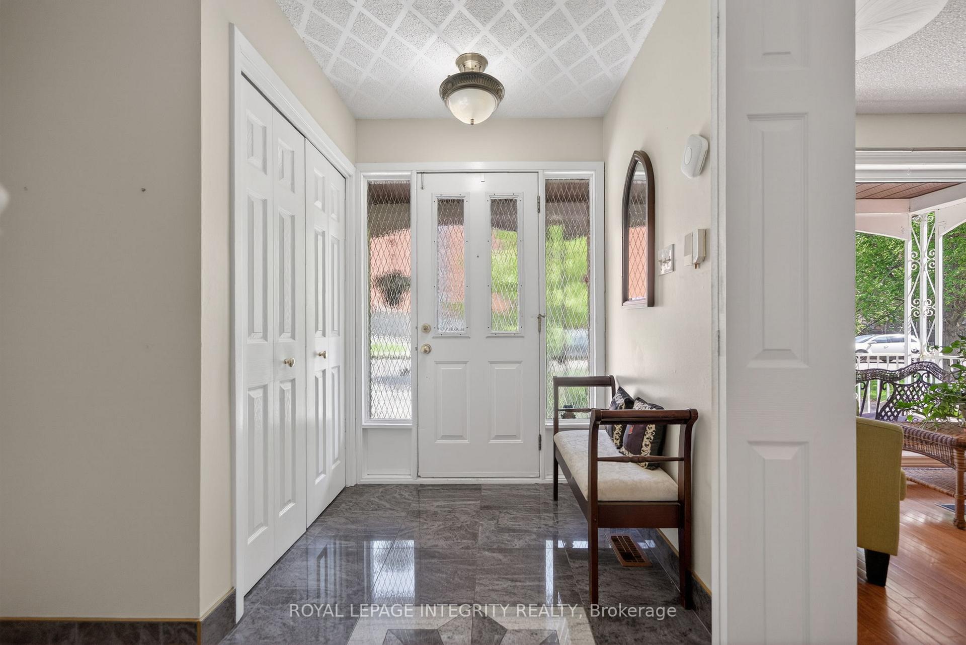 Photo 3 of 1409 Lepage Avenue, Ottawa, Carlington — HOMEH