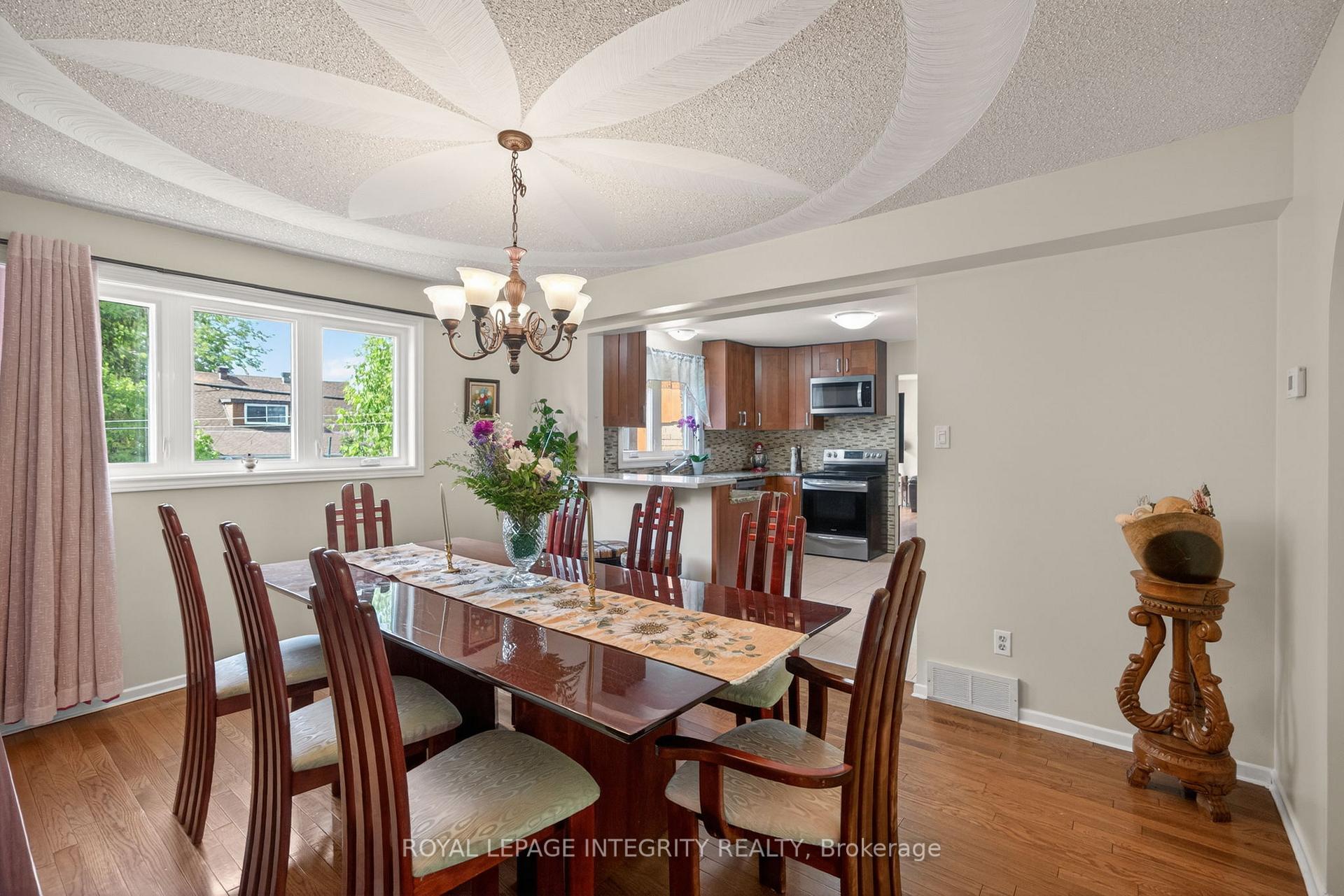 Photo 11 of 1409 Lepage Avenue, Ottawa, Carlington — HOMEH
