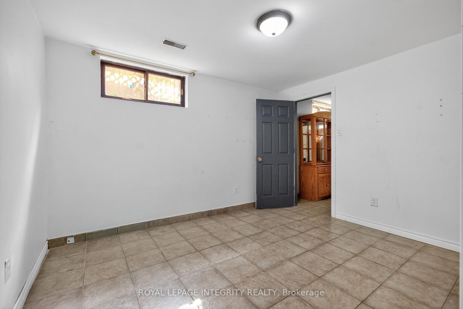 Photo 40 of 1409 Lepage Avenue, Ottawa, Carlington — HOMEH
