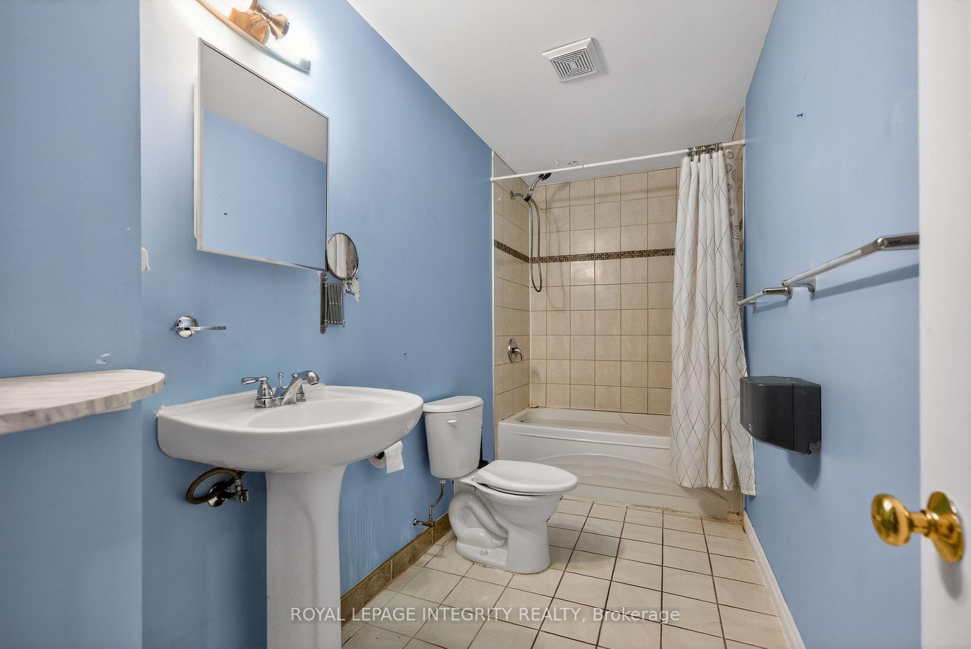 Photo 42 of 1409 Lepage Avenue, Ottawa, Carlington — HOMEH