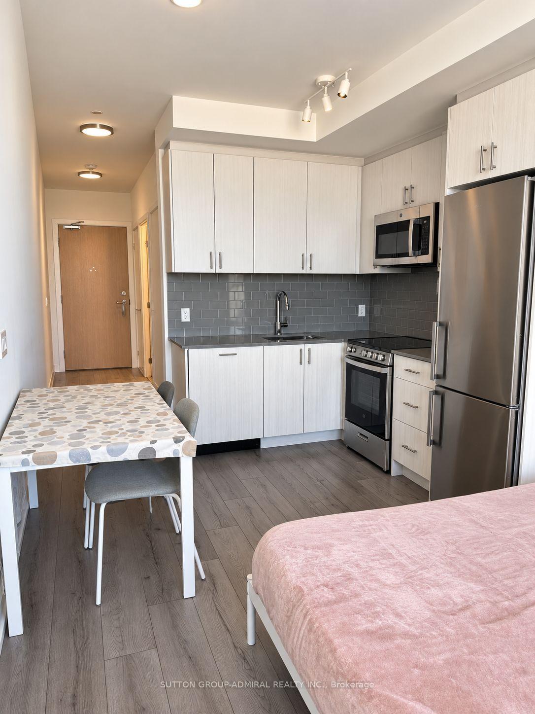 Photo 9 of Unit 601, 1195 The Queensway, Etobicoke, Islington-City Centre West — HOMEH