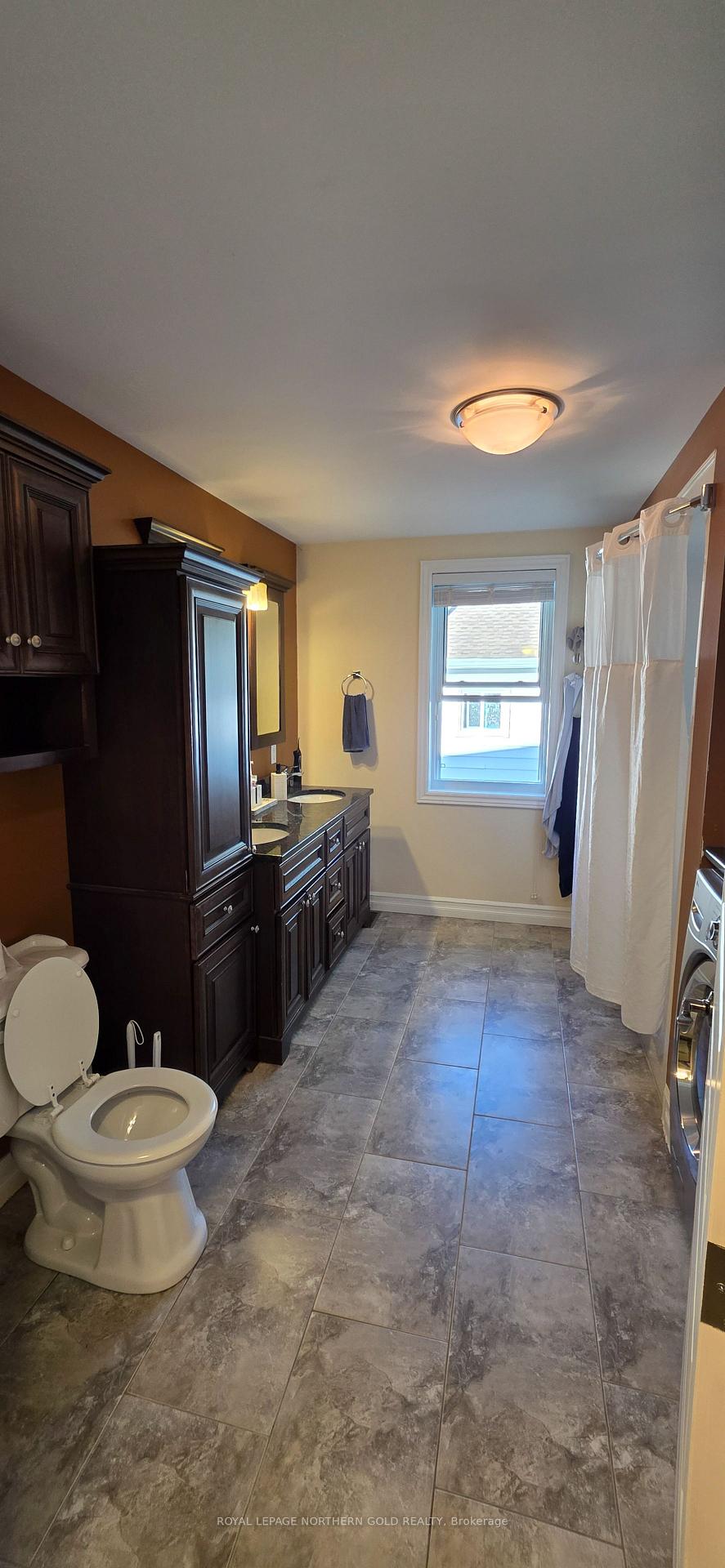 Photo 13 of 61 Second Street E, Kirkland Lake — HOMEH