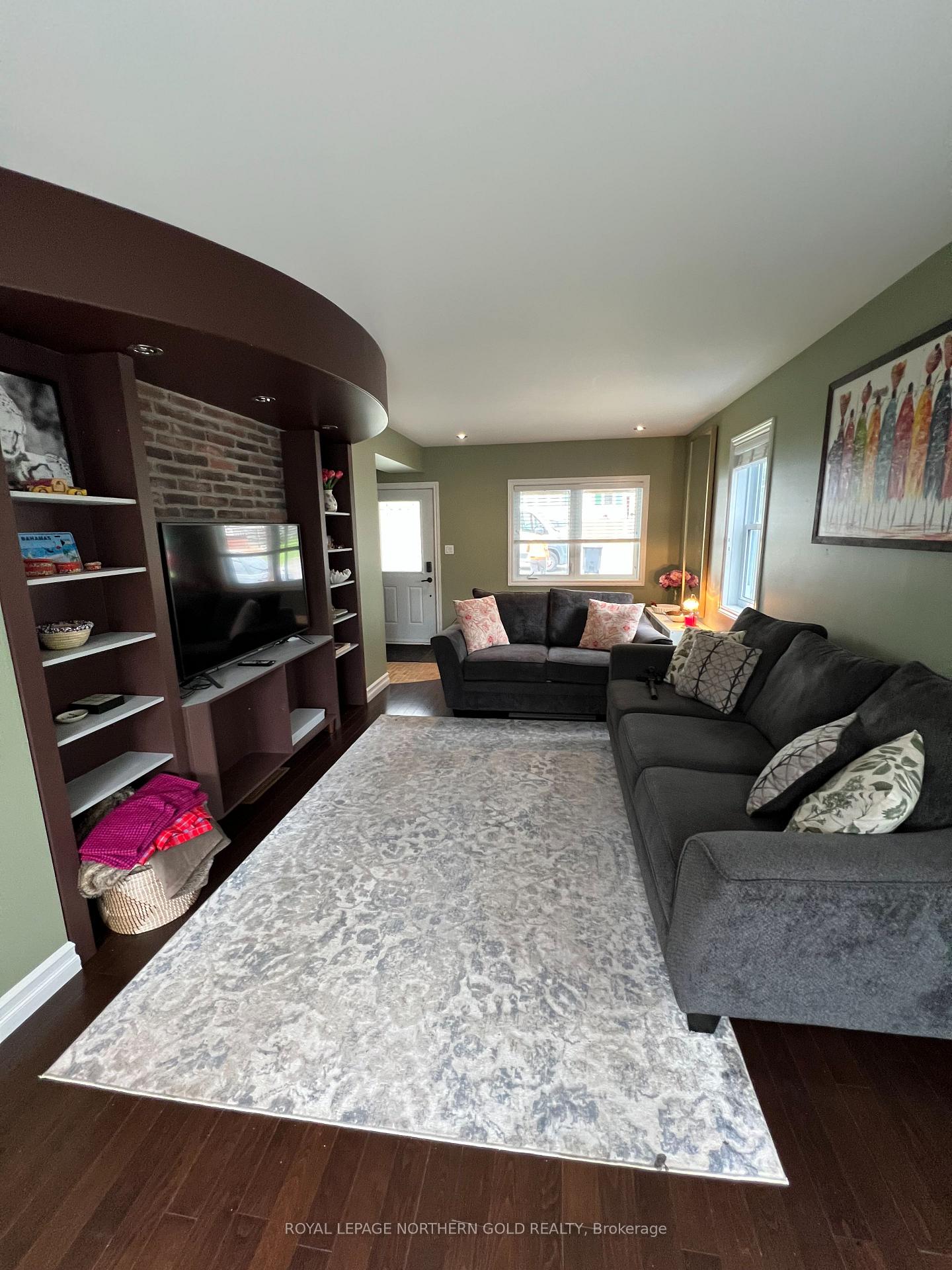 Photo 25 of 61 Second Street E, Kirkland Lake — HOMEH