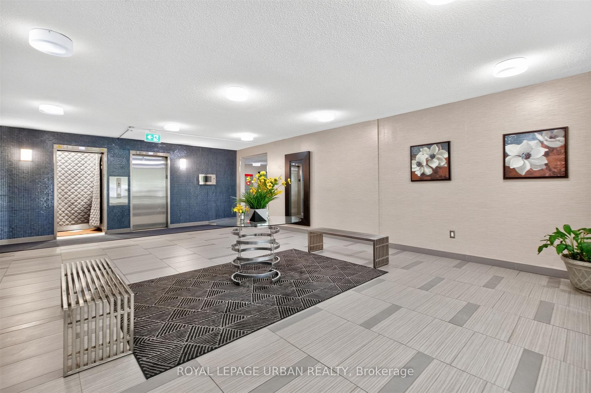 Photo 5 of 1135 Logan Avenue, Toronto, Broadview North — HOMEH