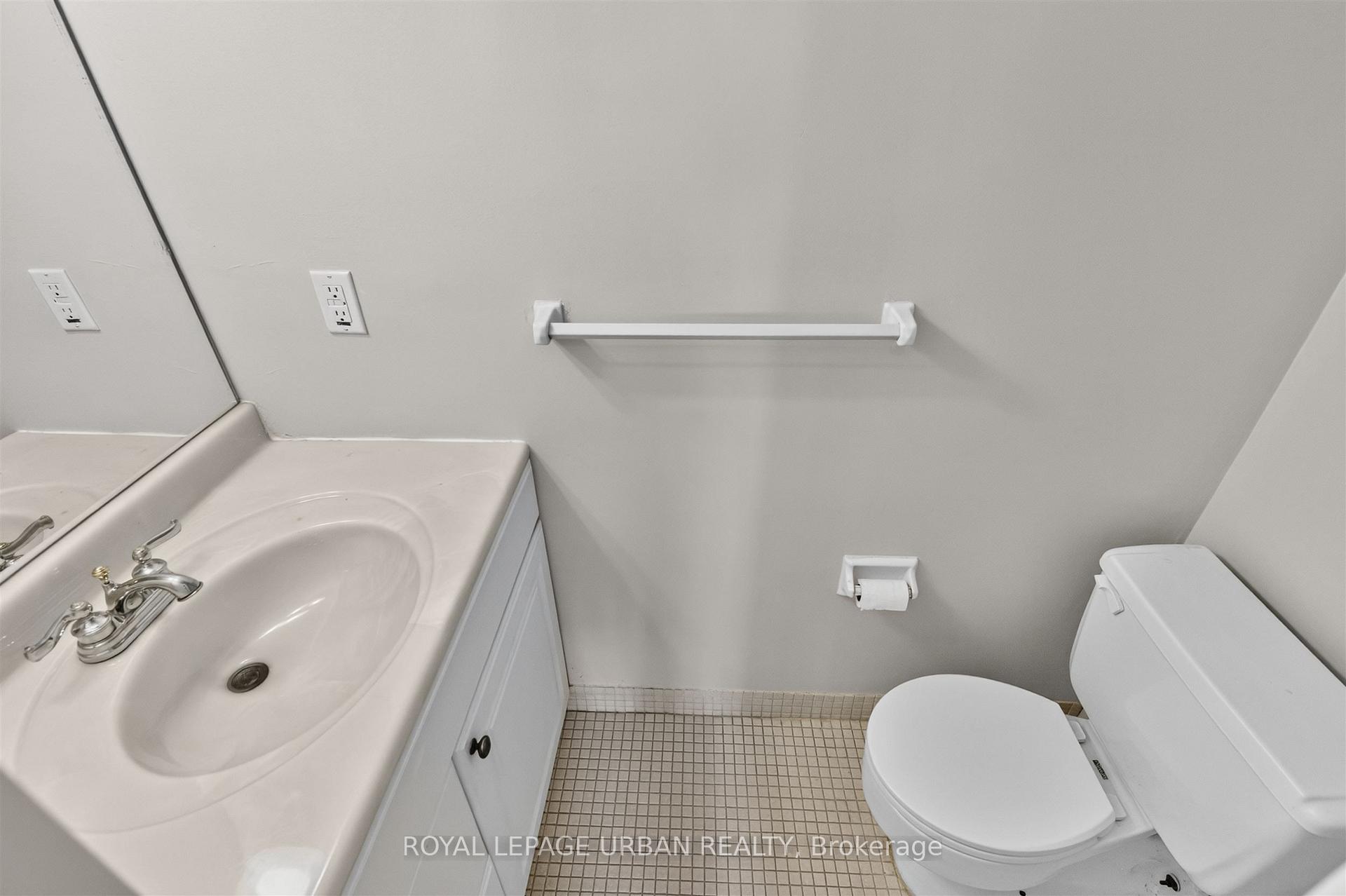 Photo 28 of 1135 Logan Avenue, Toronto, Broadview North — HOMEH