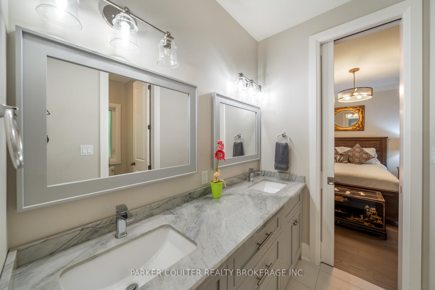 Photo 20 of 29 Gallagher Crescent, Springwater, Midhurst — HOMEH