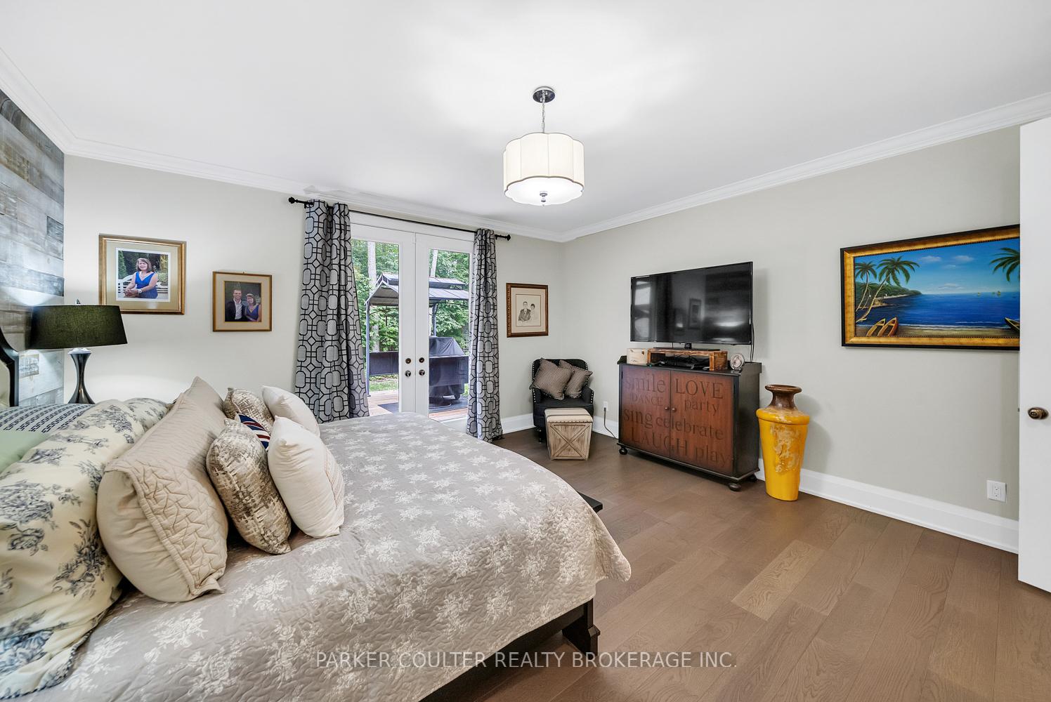 Photo 26 of 29 Gallagher Crescent, Springwater, Midhurst — HOMEH