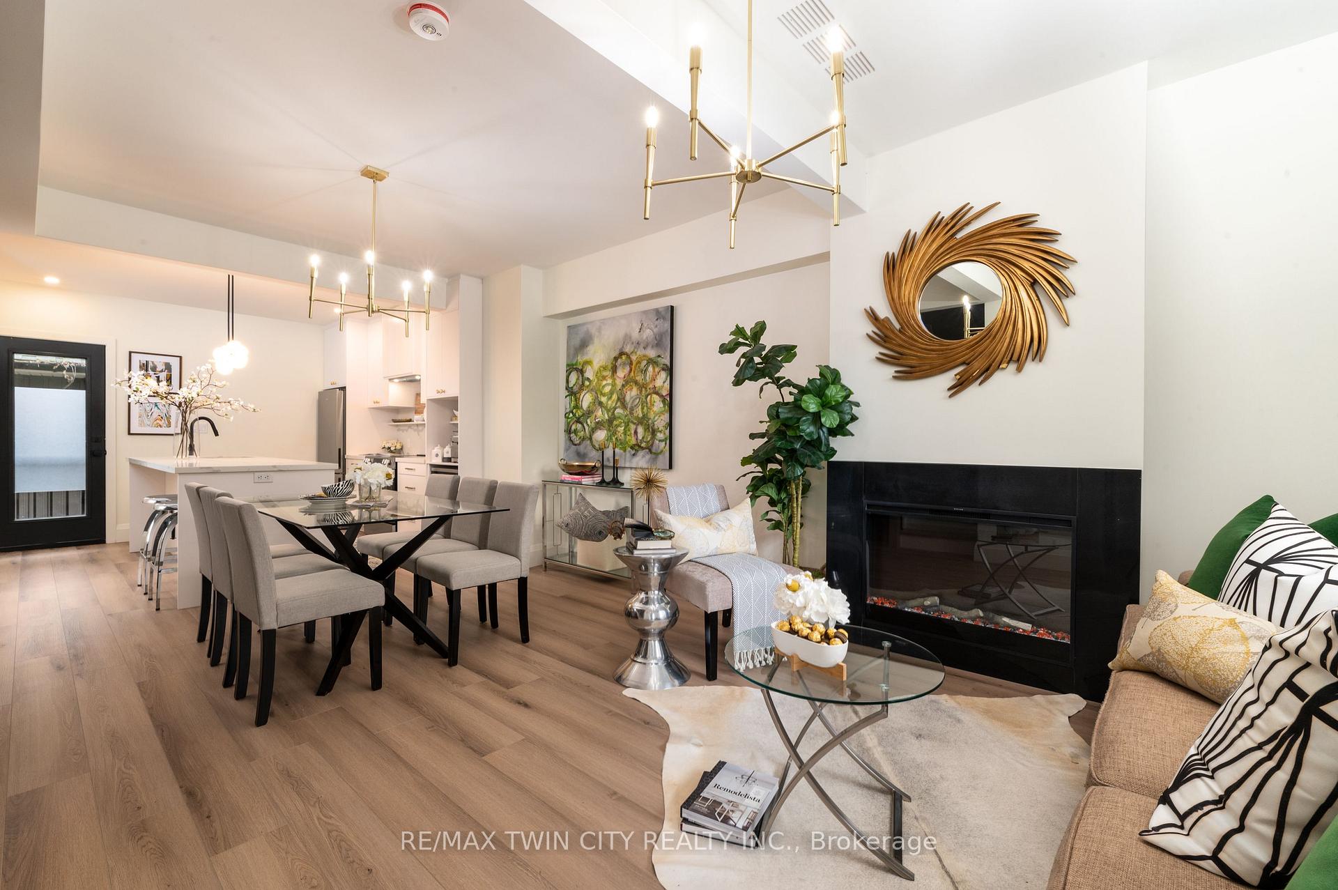 Photo of Unit 2, 163 Grand River Avenue