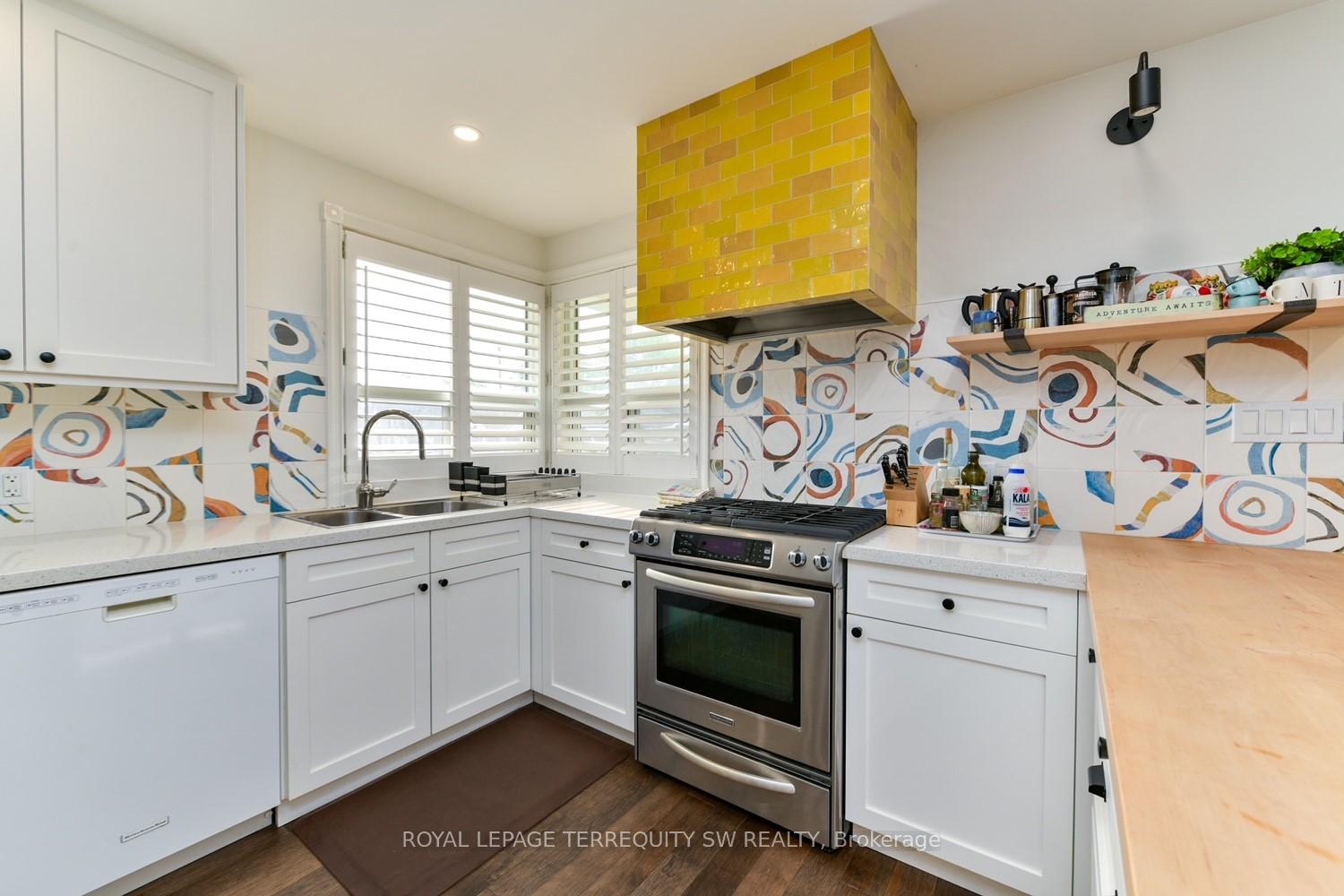 Photo 5 of 45 Tiago Avenue, Toronto, O'Connor-Parkview — HOMEH