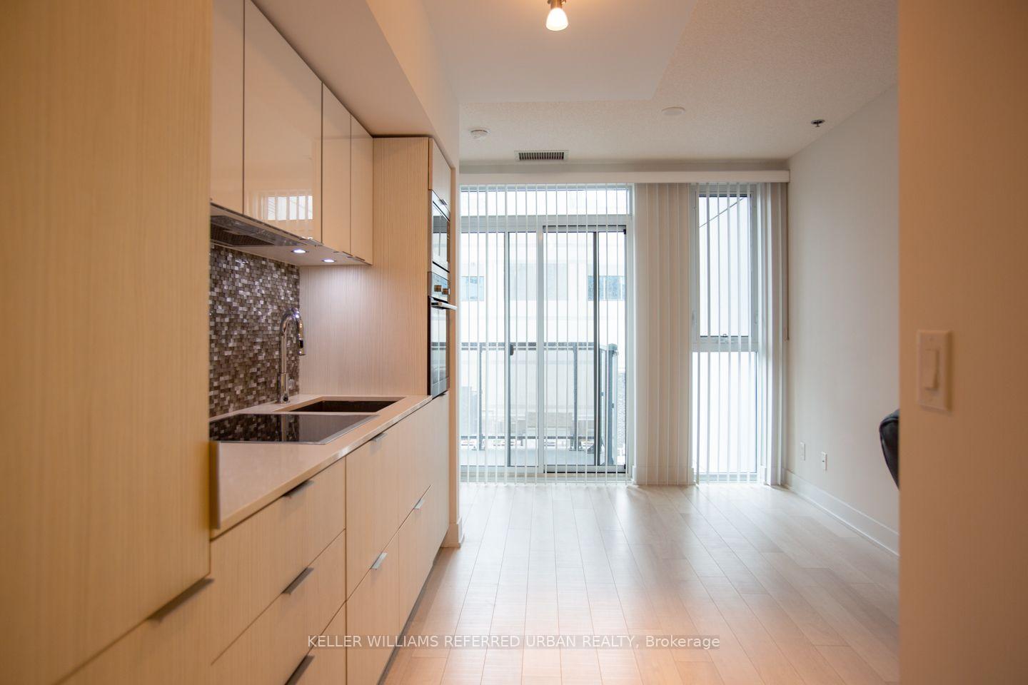 Photo 4 of Unit 908, 318 Richmond Street W, Toronto, Waterfront Communities — HOMEH