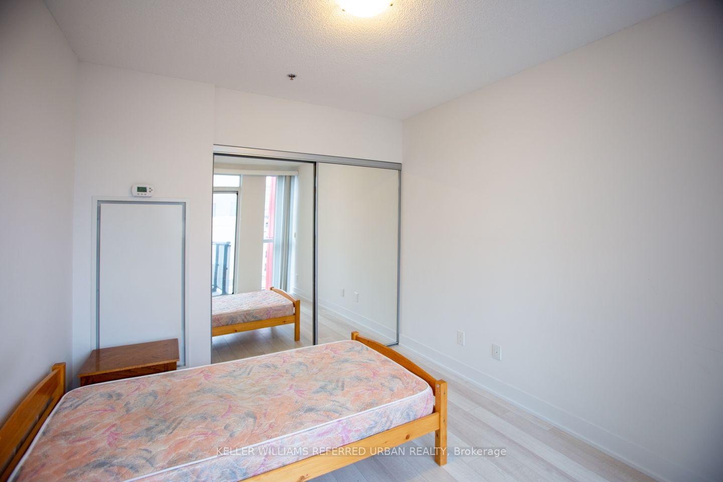Photo 10 of Unit 908, 318 Richmond Street W, Toronto, Waterfront Communities — HOMEH
