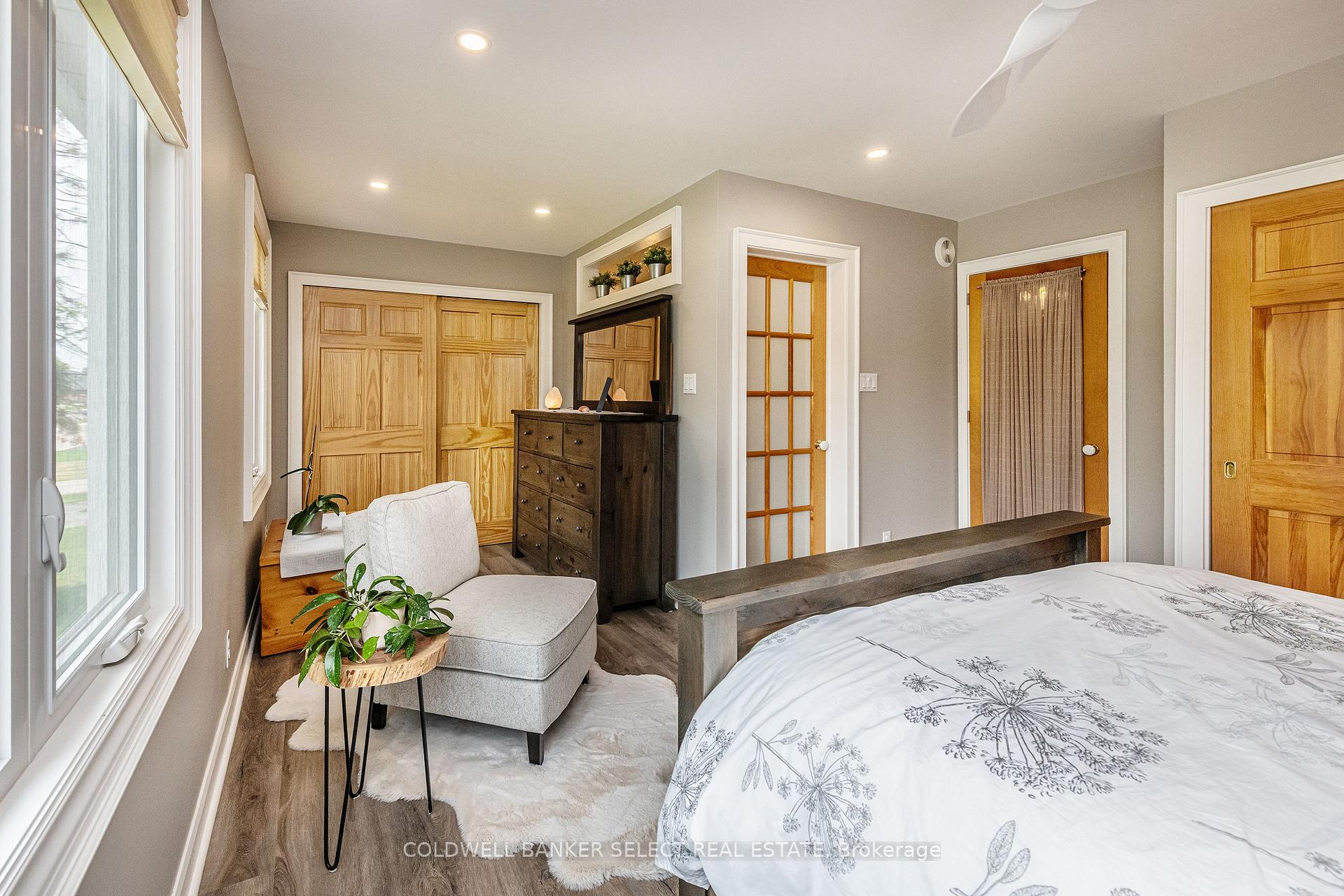 Photo 23 of 251 Bell Air Drive, Caledon, Bolton East — HOMEH