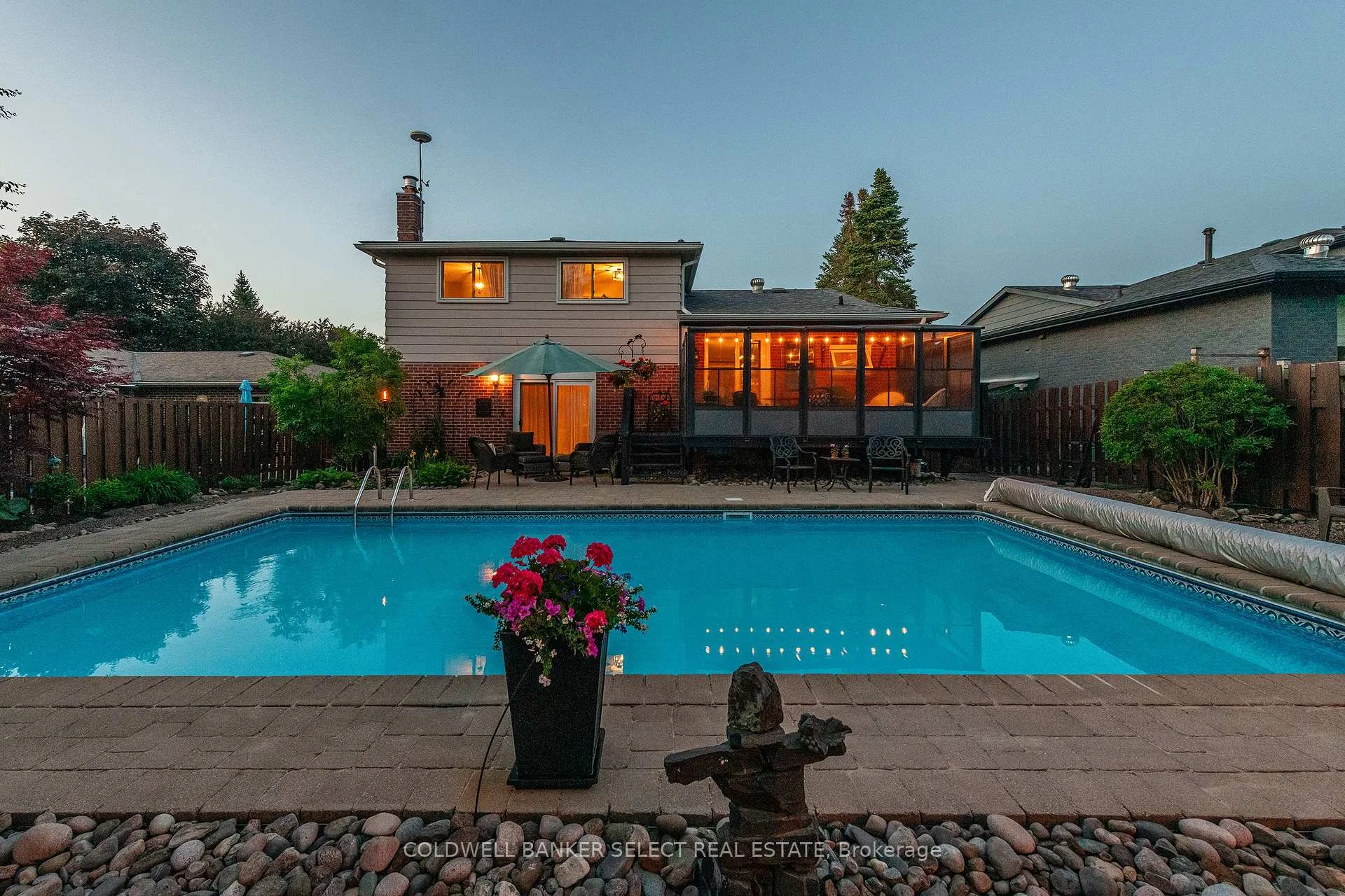 Photo 33 of 251 Bell Air Drive, Caledon, Bolton East — HOMEH