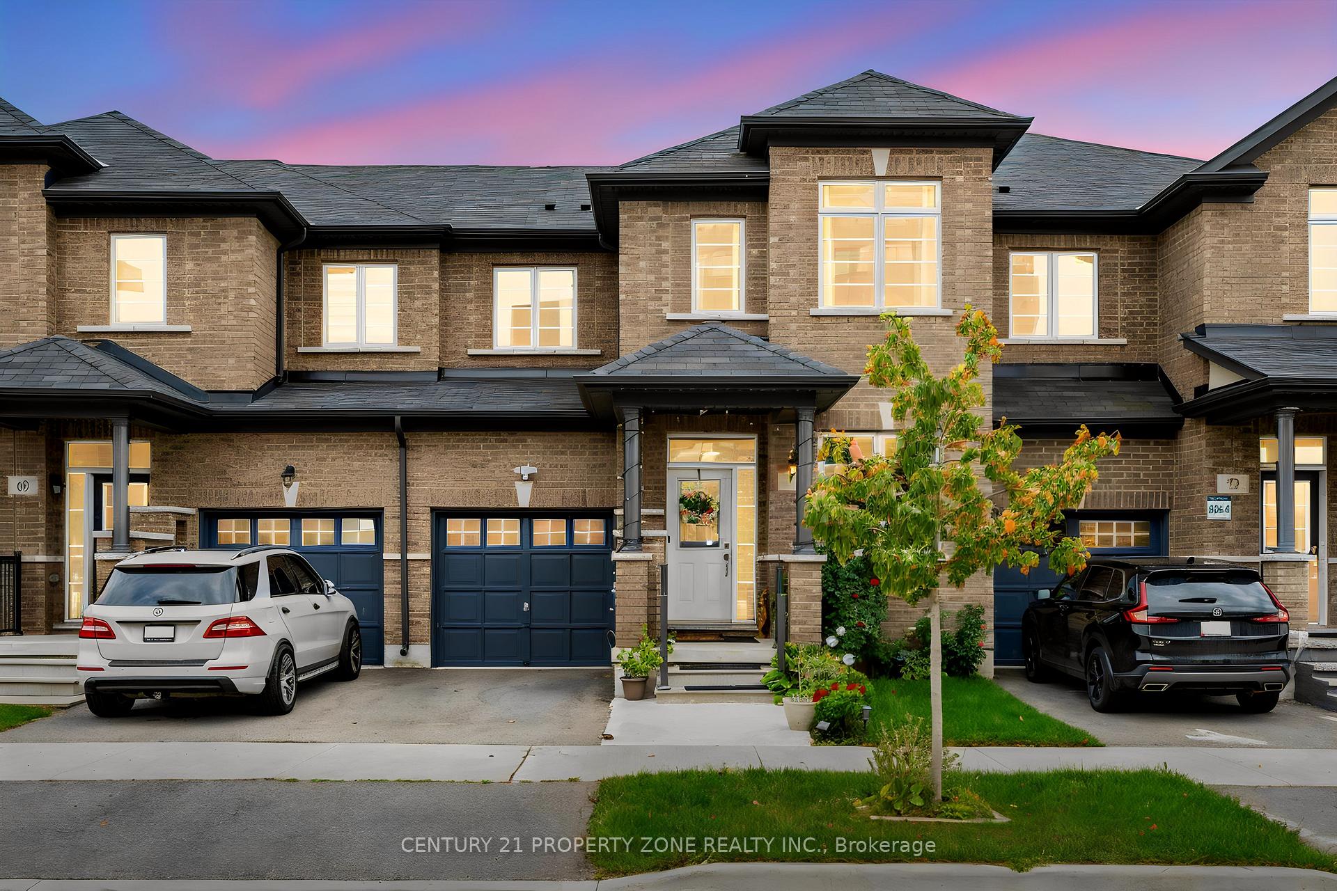 Photo 1 of 71 Riverwalk Drive, Hamilton, Waterdown — HOMEH
