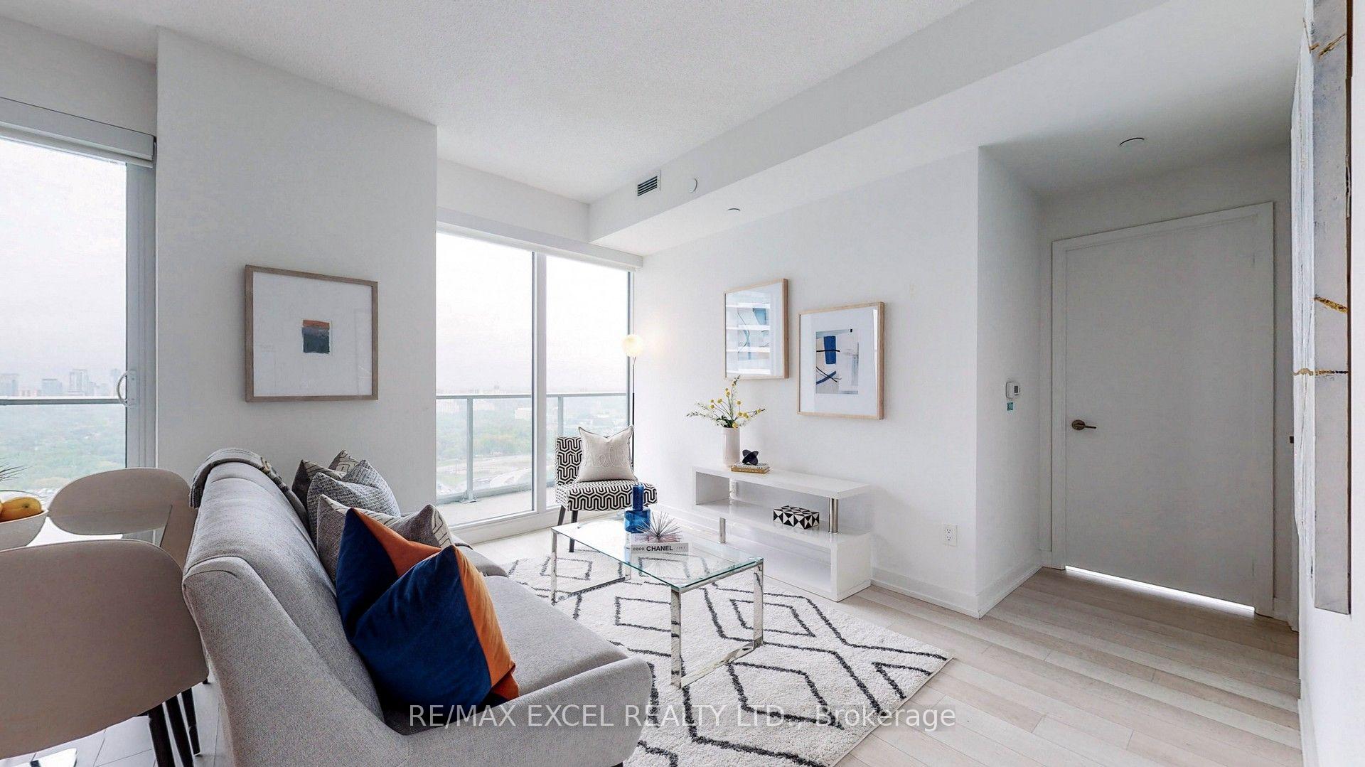 Photo 7 of Unit 3510, 115 McMahon Drive, North York, Bayview Village — HOMEH