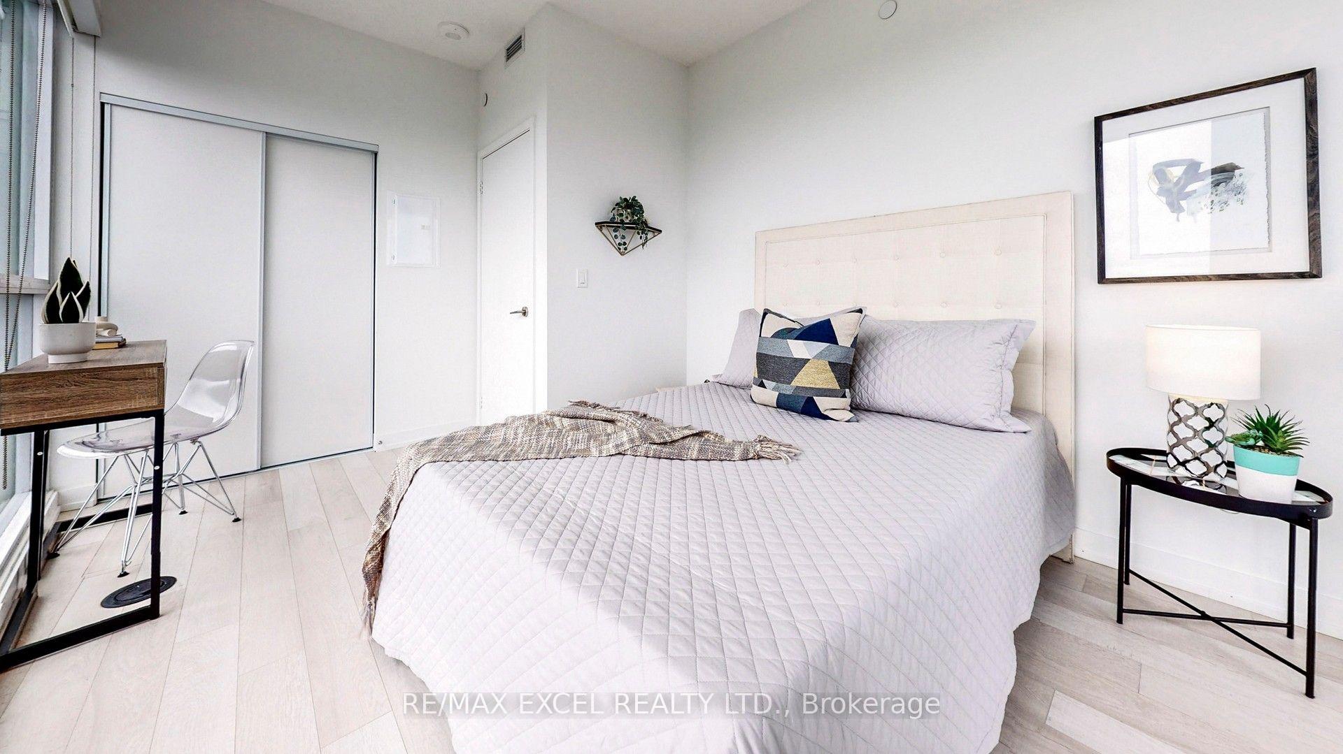 Photo 17 of Unit 3510, 115 McMahon Drive, North York, Bayview Village — HOMEH