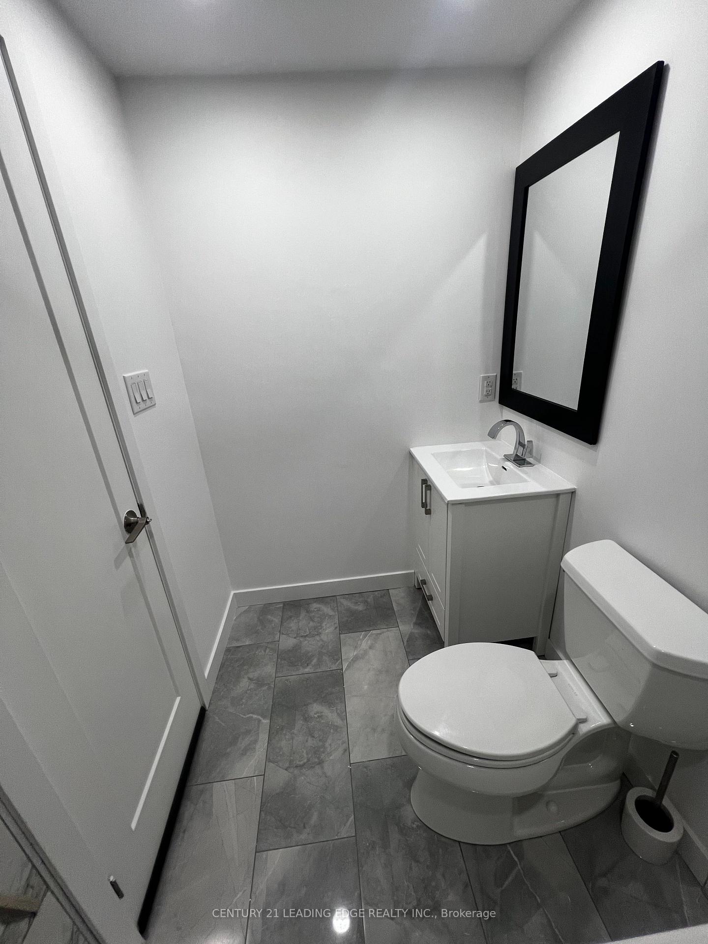 Photo 13 of Unit Unit B, 1375 Bathurst Street, Toronto, Casa Loma — HOMEH