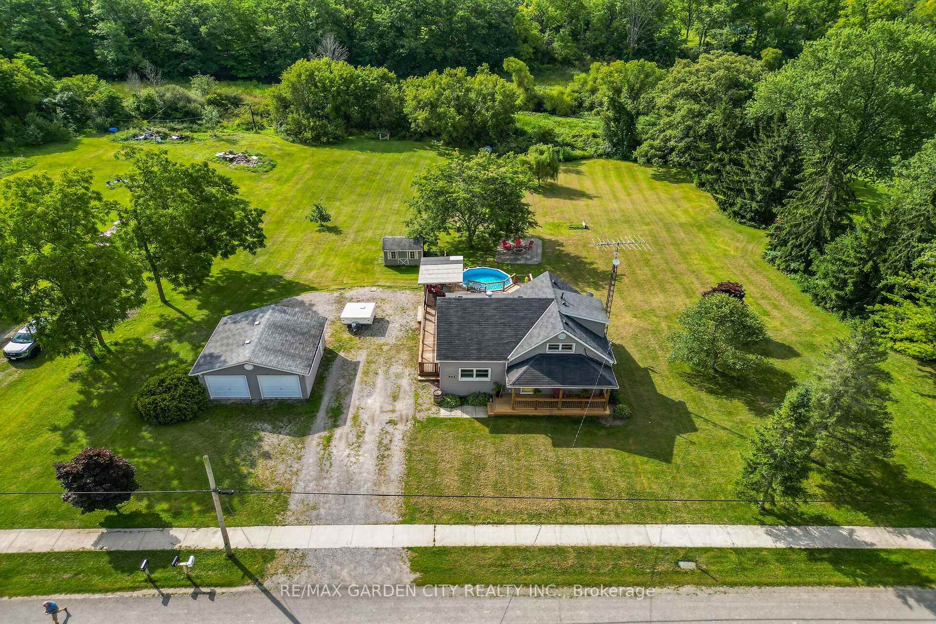 Photo of 843 Lyons Creek Road