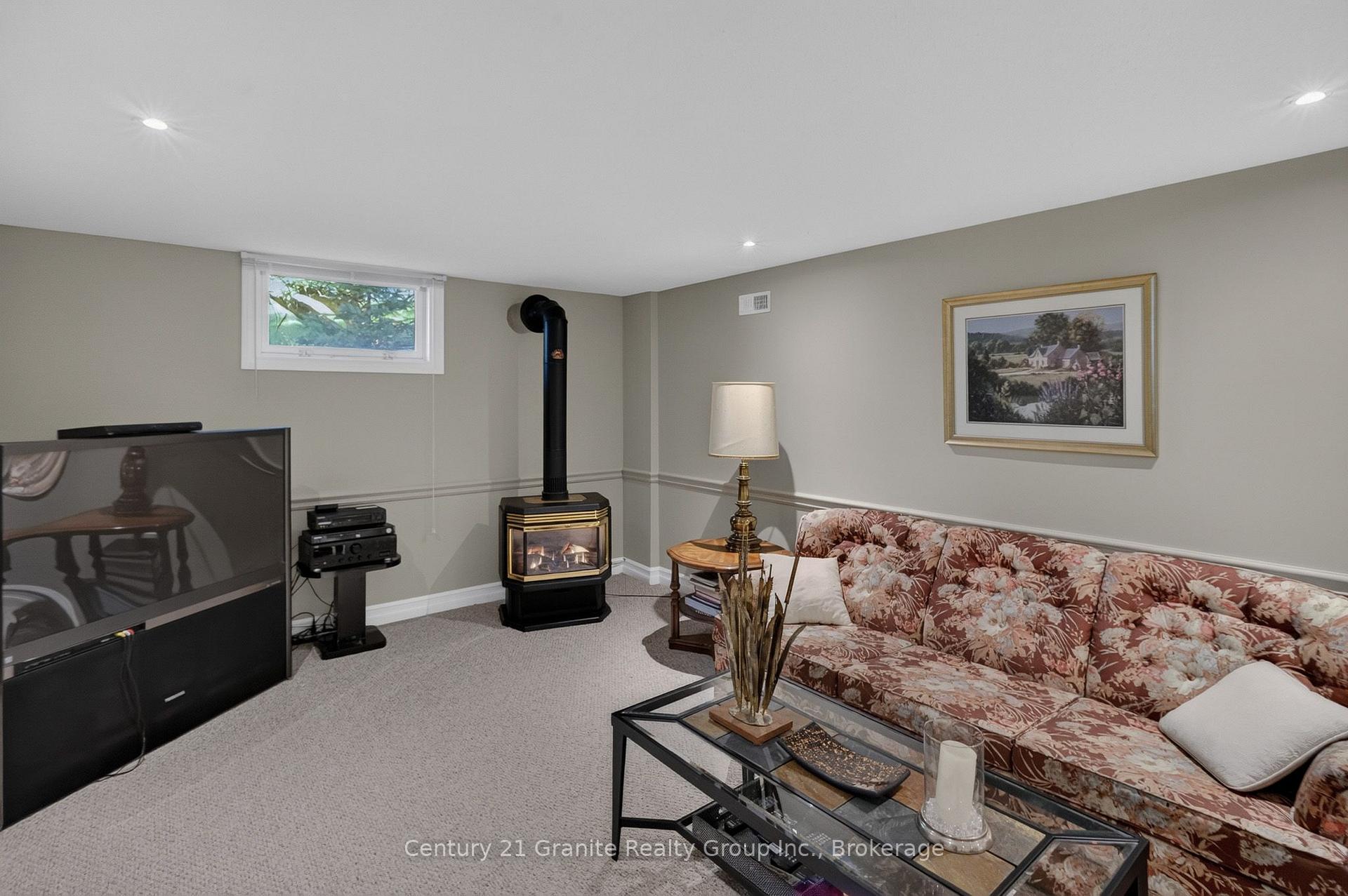 Photo 26 of 63 Harmony Road, Dysart et al, Dysart — HOMEH