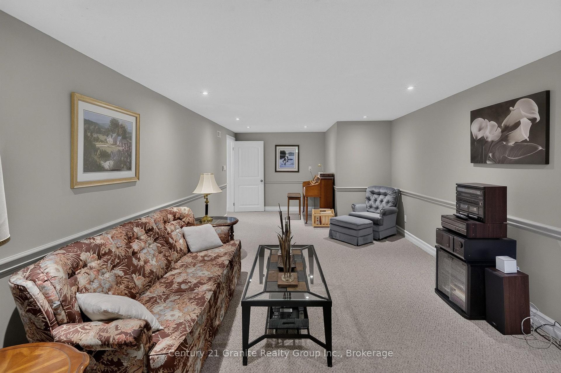 Photo 27 of 63 Harmony Road, Dysart et al, Dysart — HOMEH