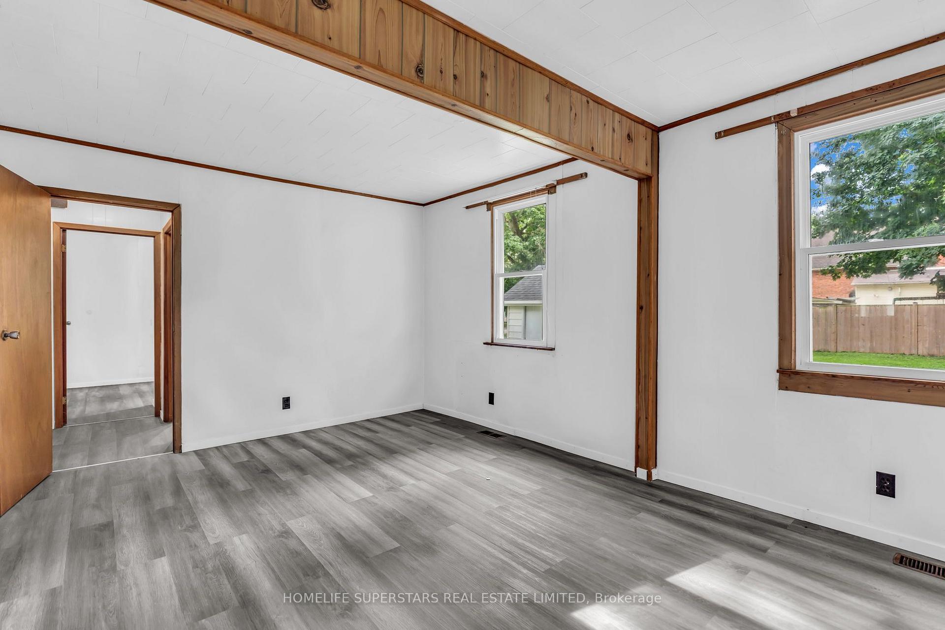 Photo 12 of 258 William Street, Chatham-Kent, Dresden — HOMEH