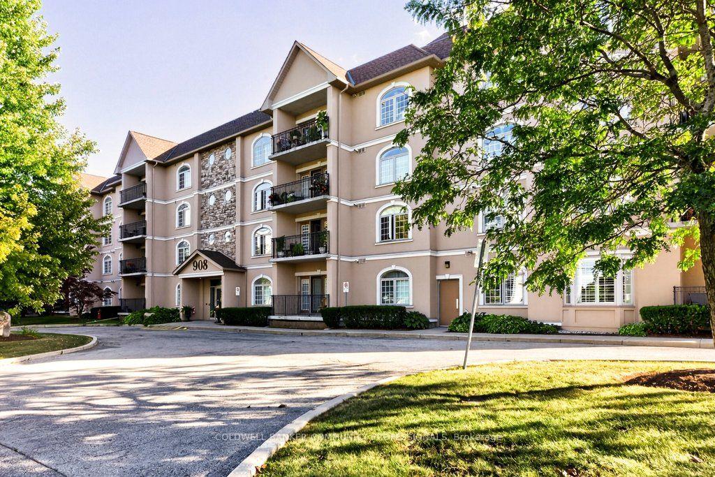 Photo 1 of Unit 5, 908 Mohawk Road E, Hamilton, Huntington — HOMEH