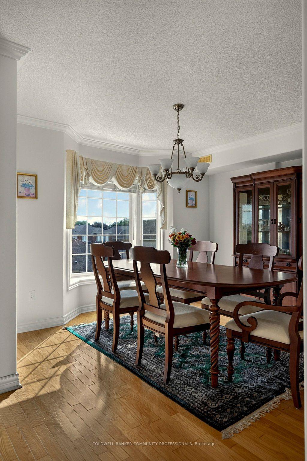 Photo 16 of Unit 5, 908 Mohawk Road E, Hamilton, Huntington — HOMEH