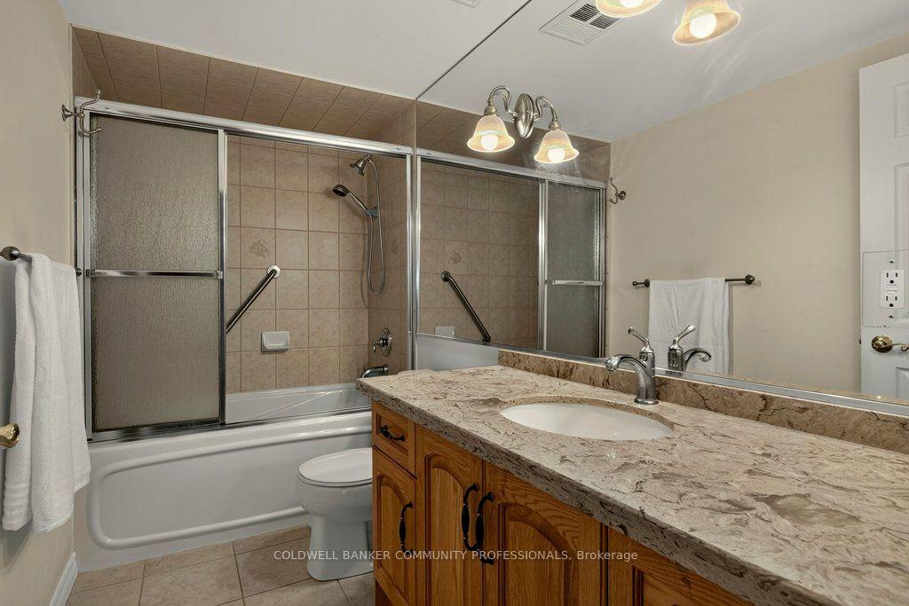 Photo 26 of Unit 5, 908 Mohawk Road E, Hamilton, Huntington — HOMEH