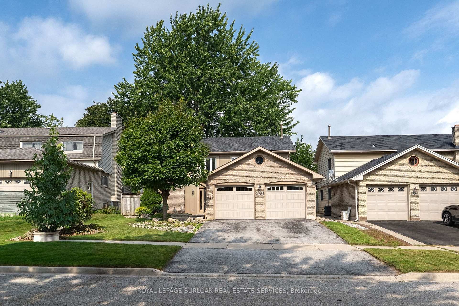 Photo 1 of 2161 Devlin Drive, Burlington, Brant Hills — HOMEH